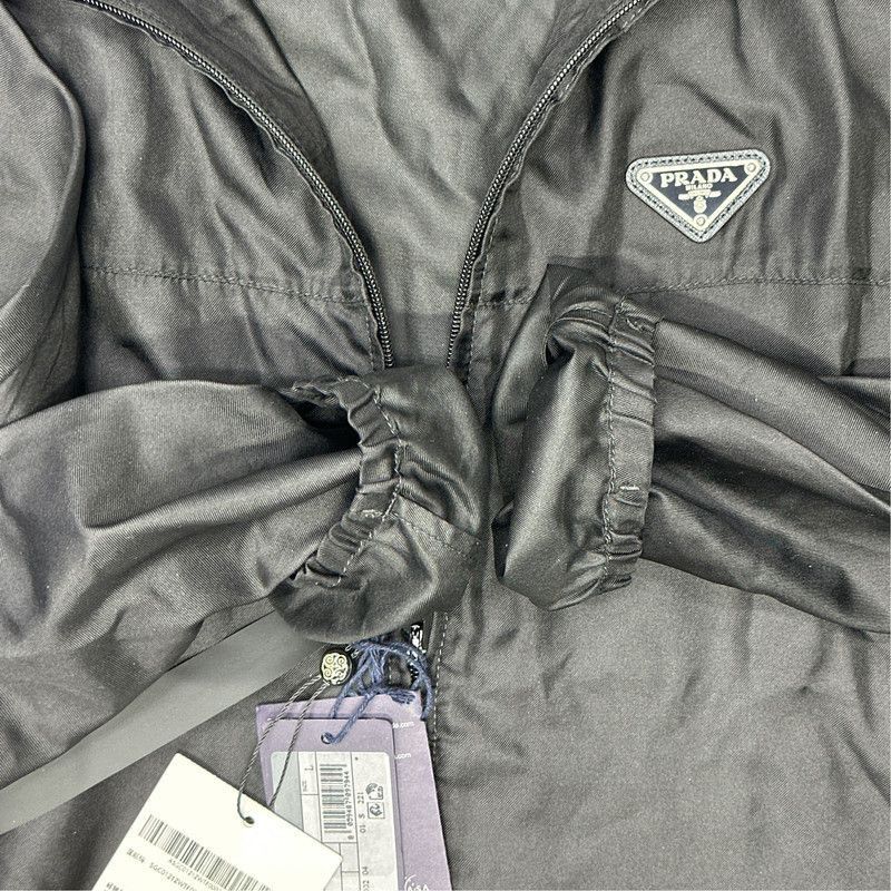 Prada Prada SS22 Black Logo Hooded Jacket for Men-2506 Size US L / EU 52-54 / 3 - 4 Thumbnail