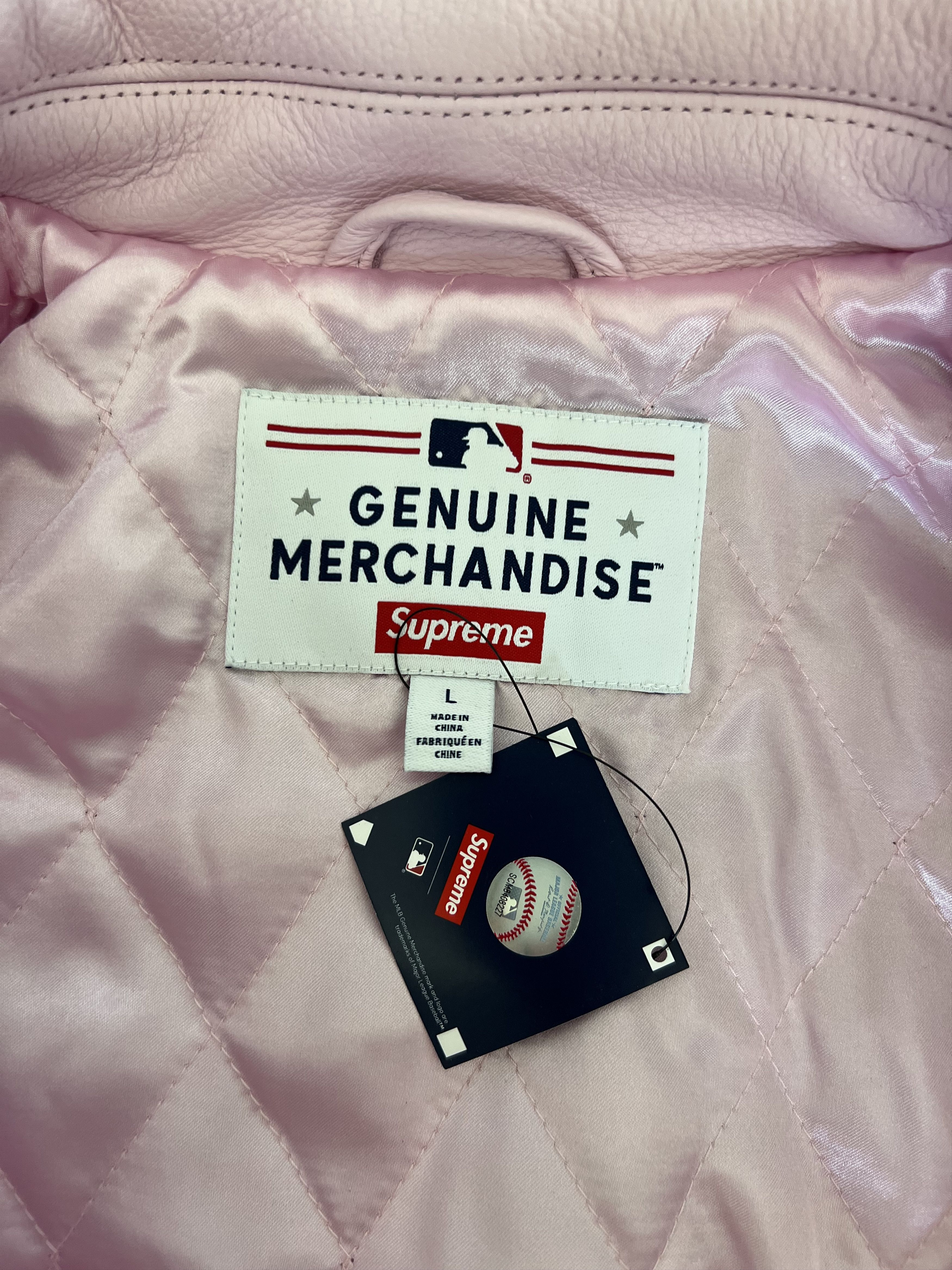 MLB × Supreme Supreme Chicago White Sox Leather Jacket in Pink Size US L / EU 52-54 / 3 - 8 Thumbnail