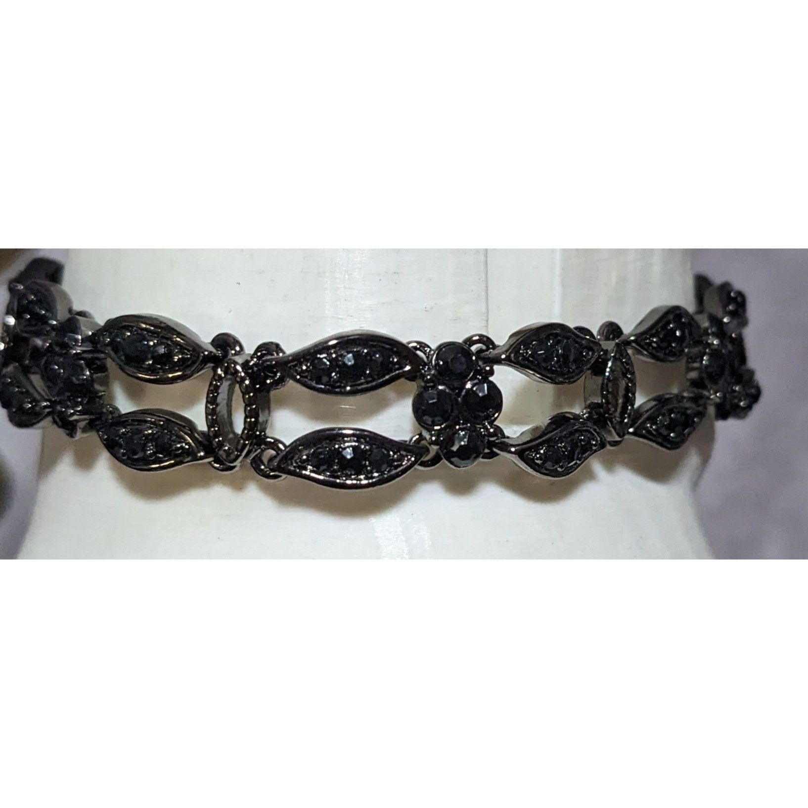 Other Gothic Rhinestone Bracelet Size ONE SIZE - 1 Thumbnail