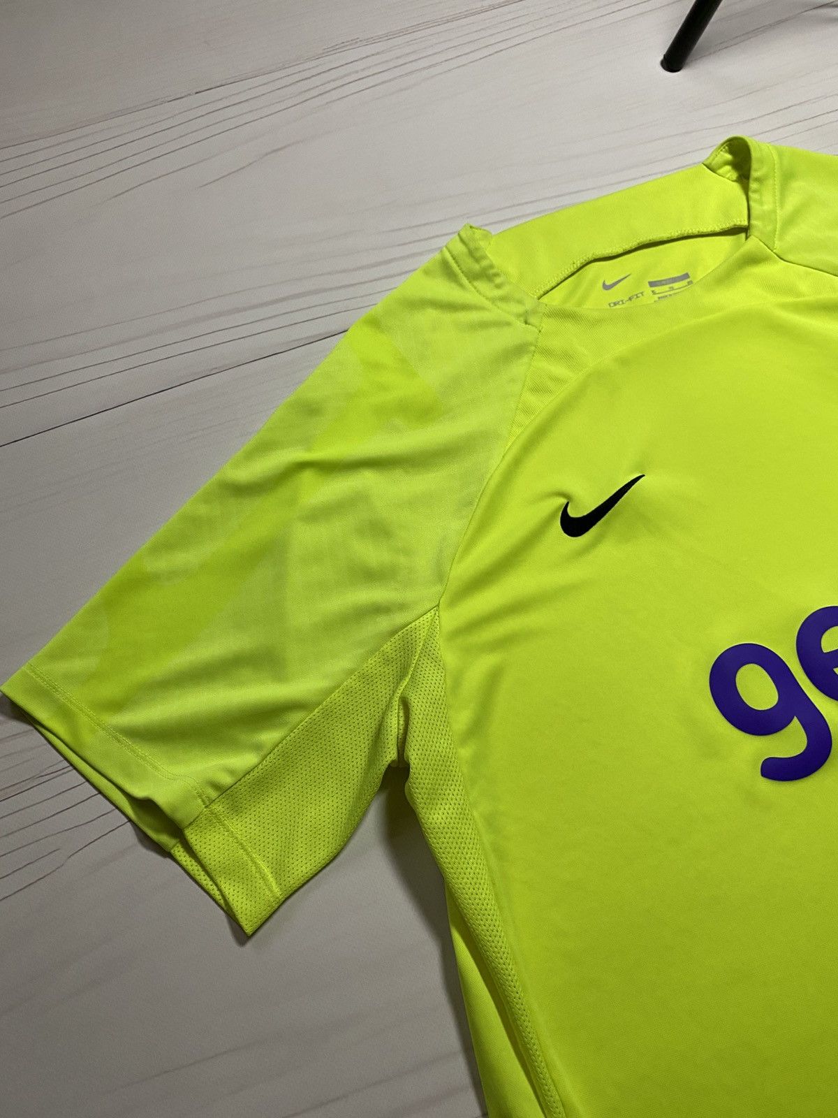 Nike Nike Tottenham Hotspur 2022/23 training soccer jersey Size US XL / EU 56 / 4 - 11 Thumbnail