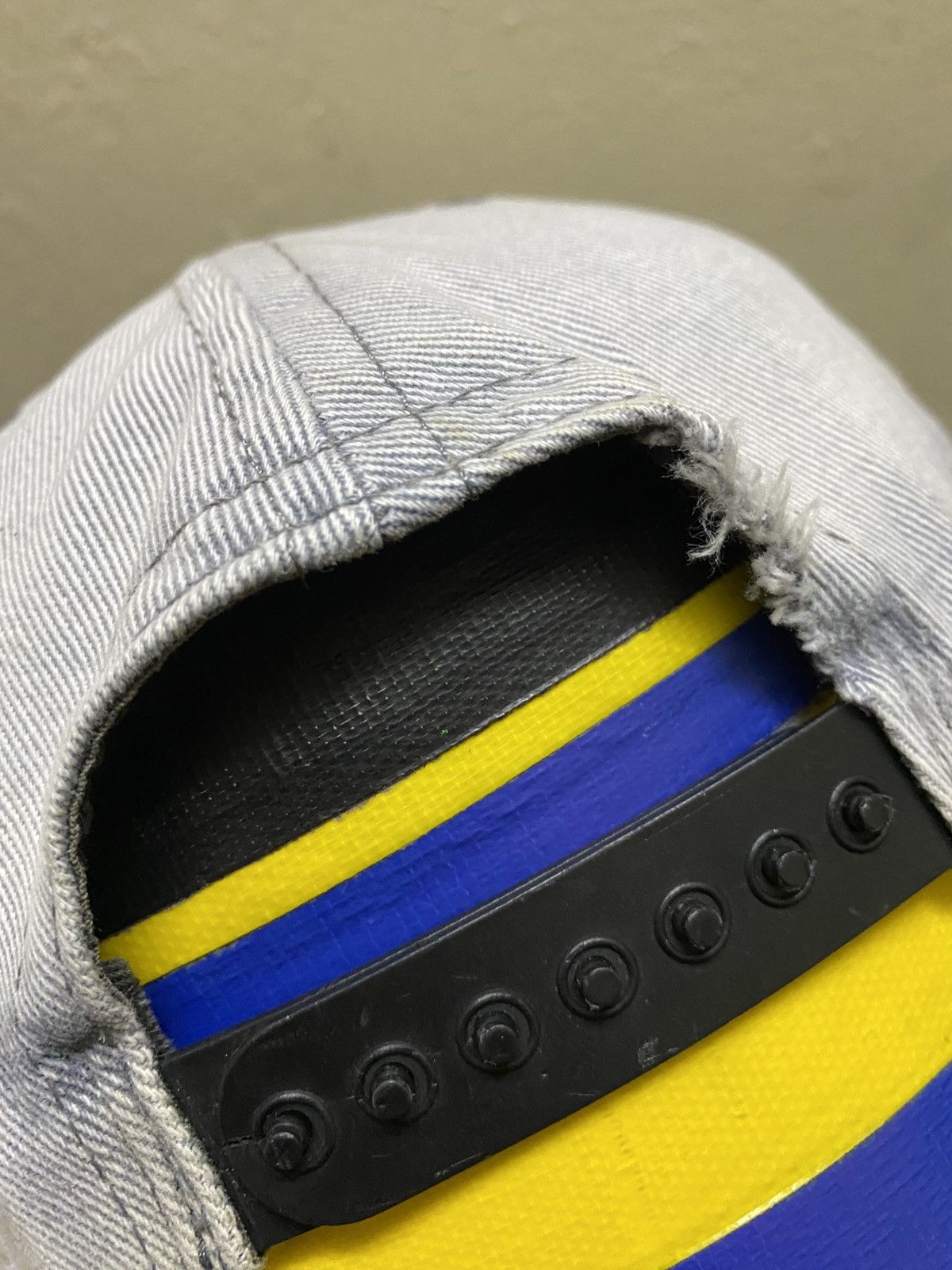 Oakley × Vintage Worn Out Distressed Vintage Oakley software hat Size ONE SIZE - 4 Thumbnail
