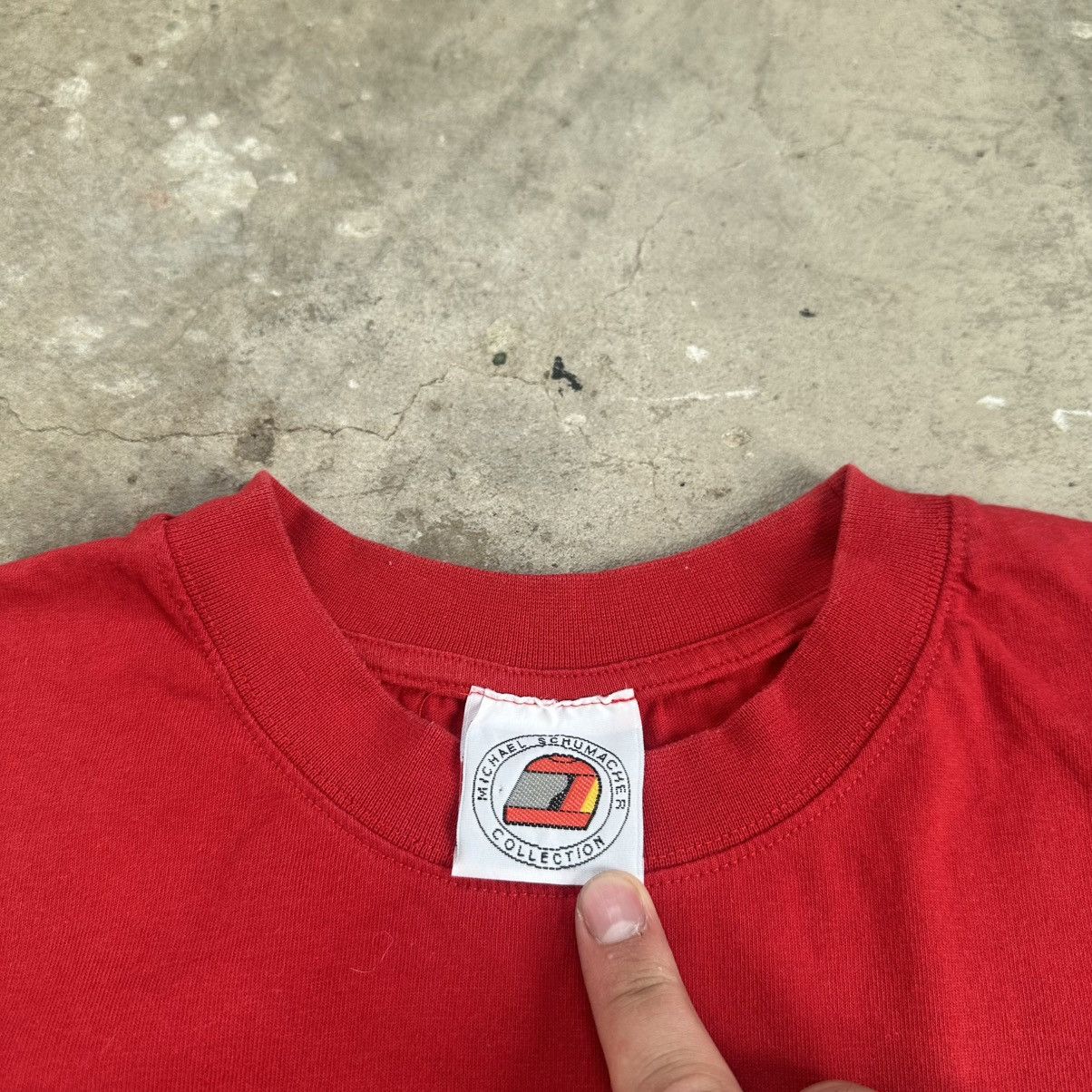 Ferrari Ferrari 2000 Michael Schumacher t shirt vintage F1 racing Size US L / EU 52-54 / 3 - 5 Thumbnail