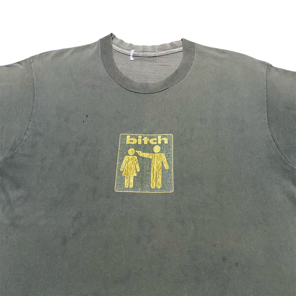 Santa Cruz Skateboards Rare‼️🔥Vintage 90s Bitch Skateboarding T-Shirt Size US S / EU 44-46 / 1 - 3 Thumbnail