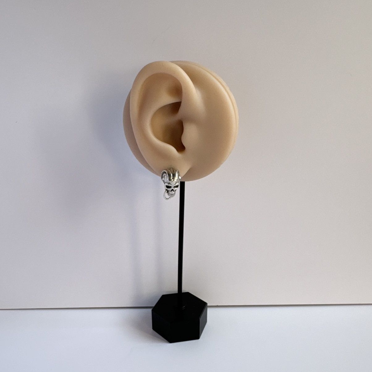 Other Sheep Skull Stud Earrings for Men Women,Hip Hop Unisex Style Size ONE SIZE - 7 Thumbnail