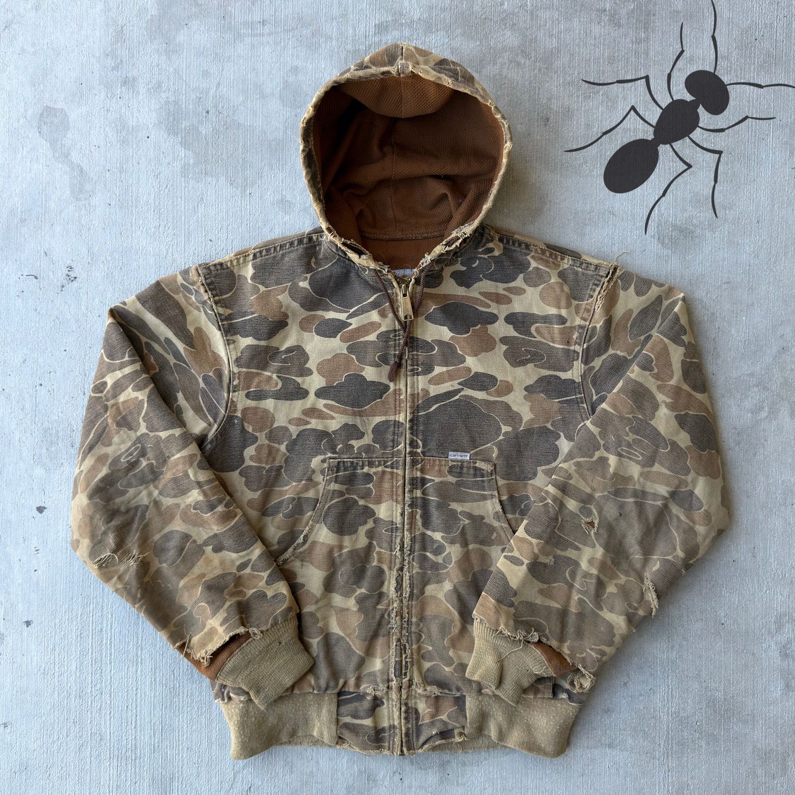 Vintage Y2K Carhartt JR123 YOUTH Camo hooded work jacket