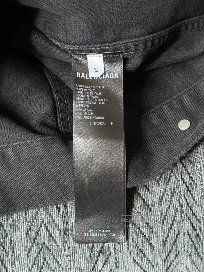 Balenciaga Balenciaga Sanskrit Destroyed Denim Jacket Size US S / EU 44-46 / 1 - 4 Thumbnail