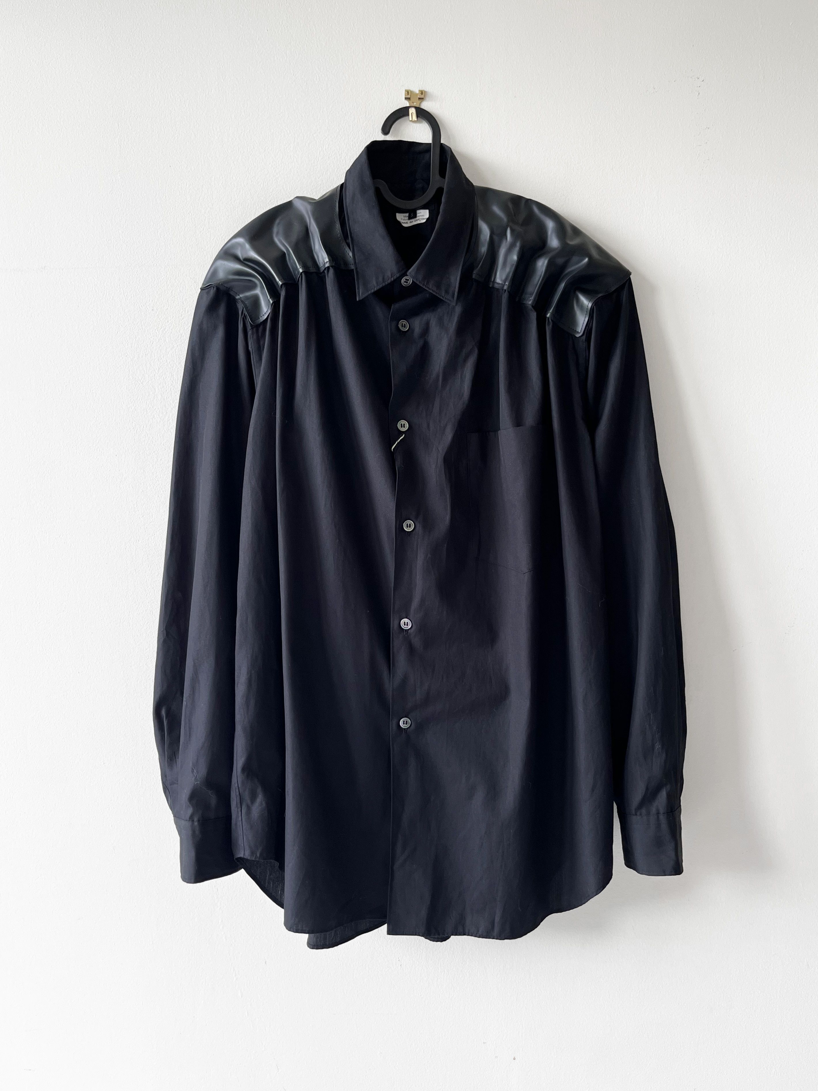 Comme des Garcons × Comme des Garcons Homme Plus Comme des Garcons Homme Plus AD2023 molded shoulder shirt Size US S / EU 44-46 / 1 - 1 Thumbnail