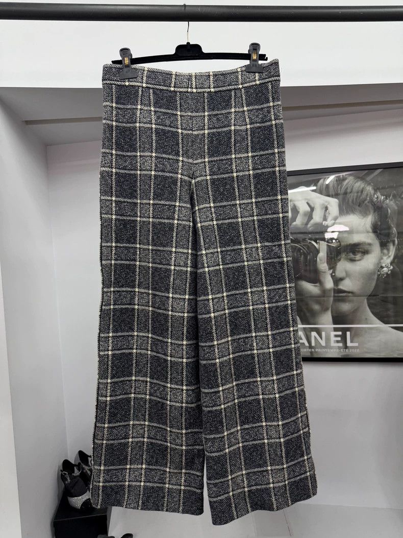 Chanel Chanel Gray plaid woollen trousers Size 42" / US 20 - 3 Thumbnail