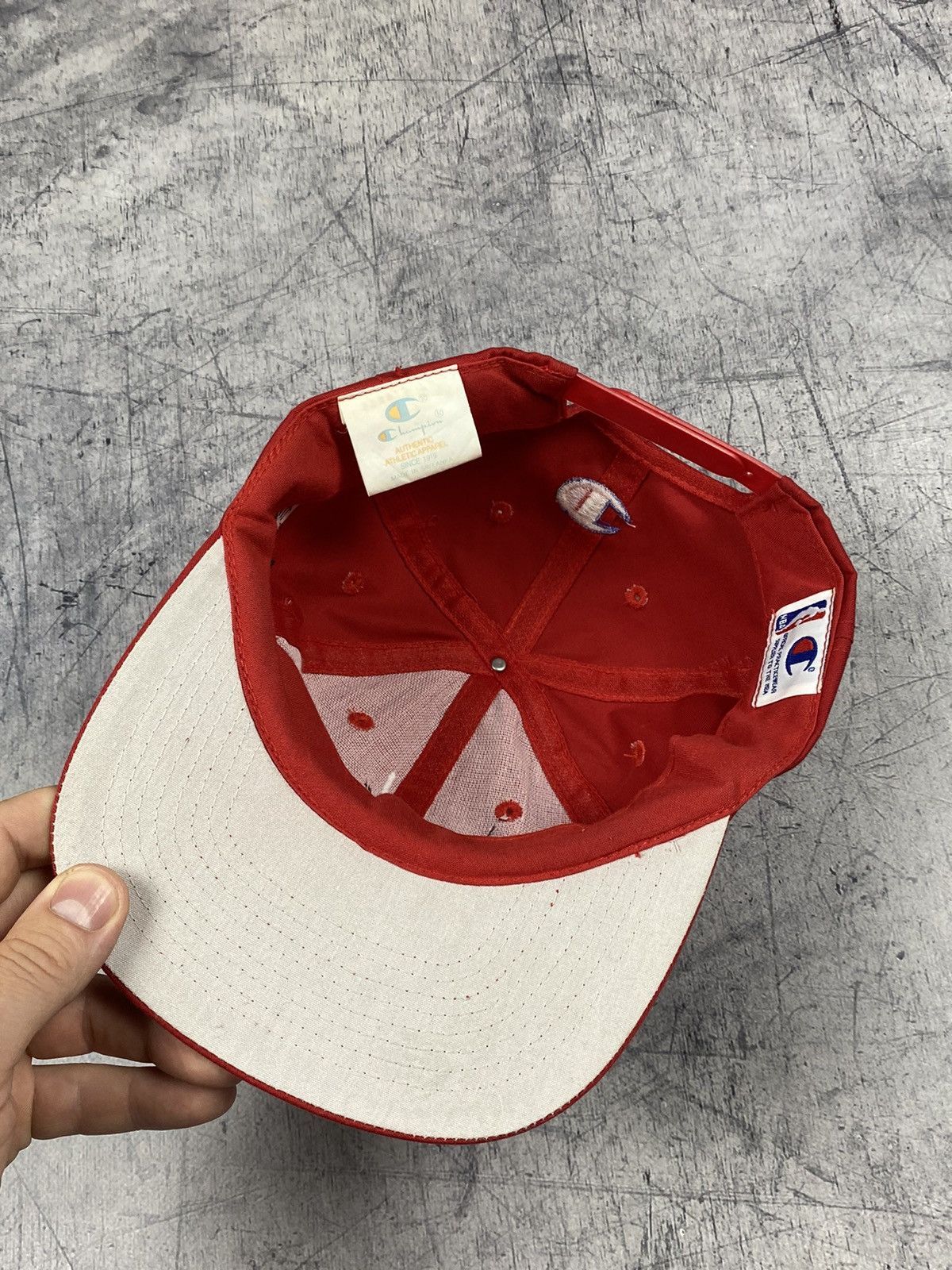 Champion × NBA × Vintage Rare Vintage Champion Chicago Bulls Basketball Cap Hat Size ONE SIZE - 9 Thumbnail