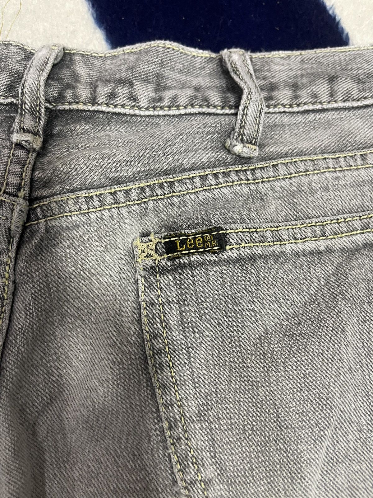 Japanese Brand × Lee Lee Distressed Jeans (14) Size US 32 / EU 48 - 6 Thumbnail