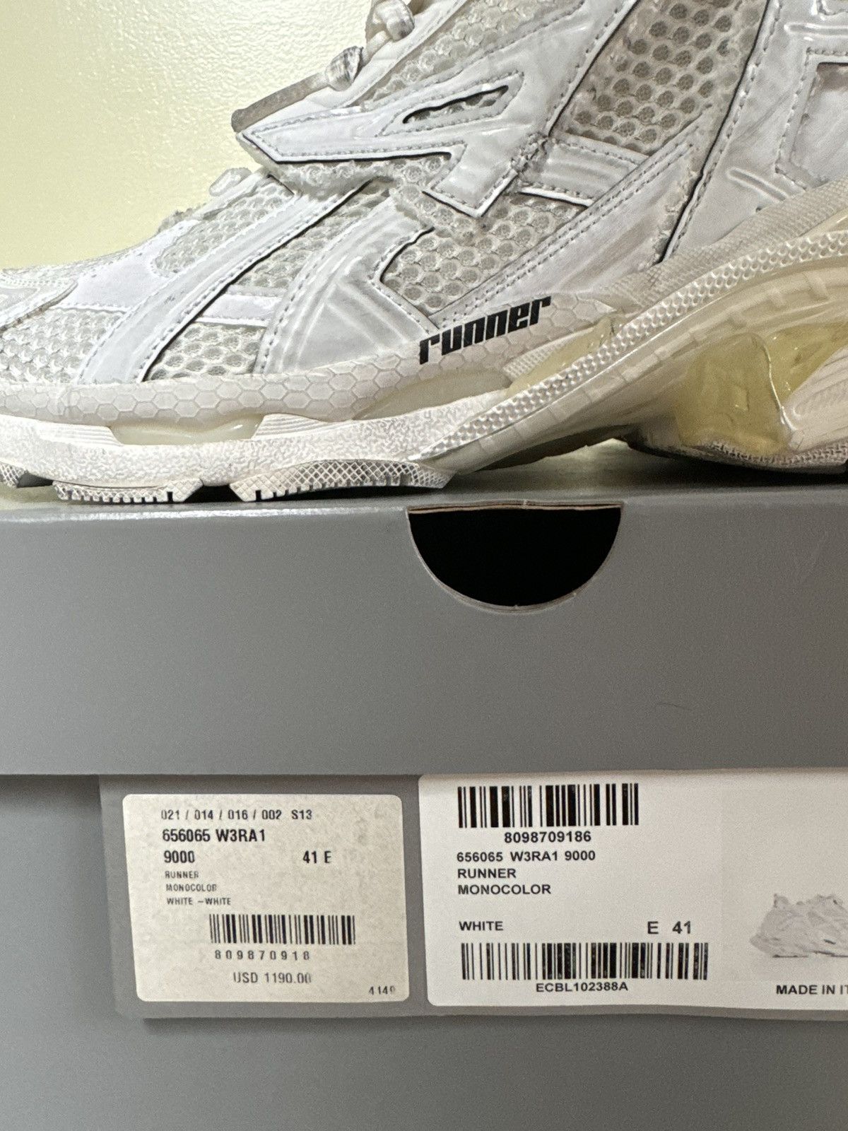 Balenciaga Balenciaga White Runner 41 Size US 8 / EU 41 - 2 Thumbnail