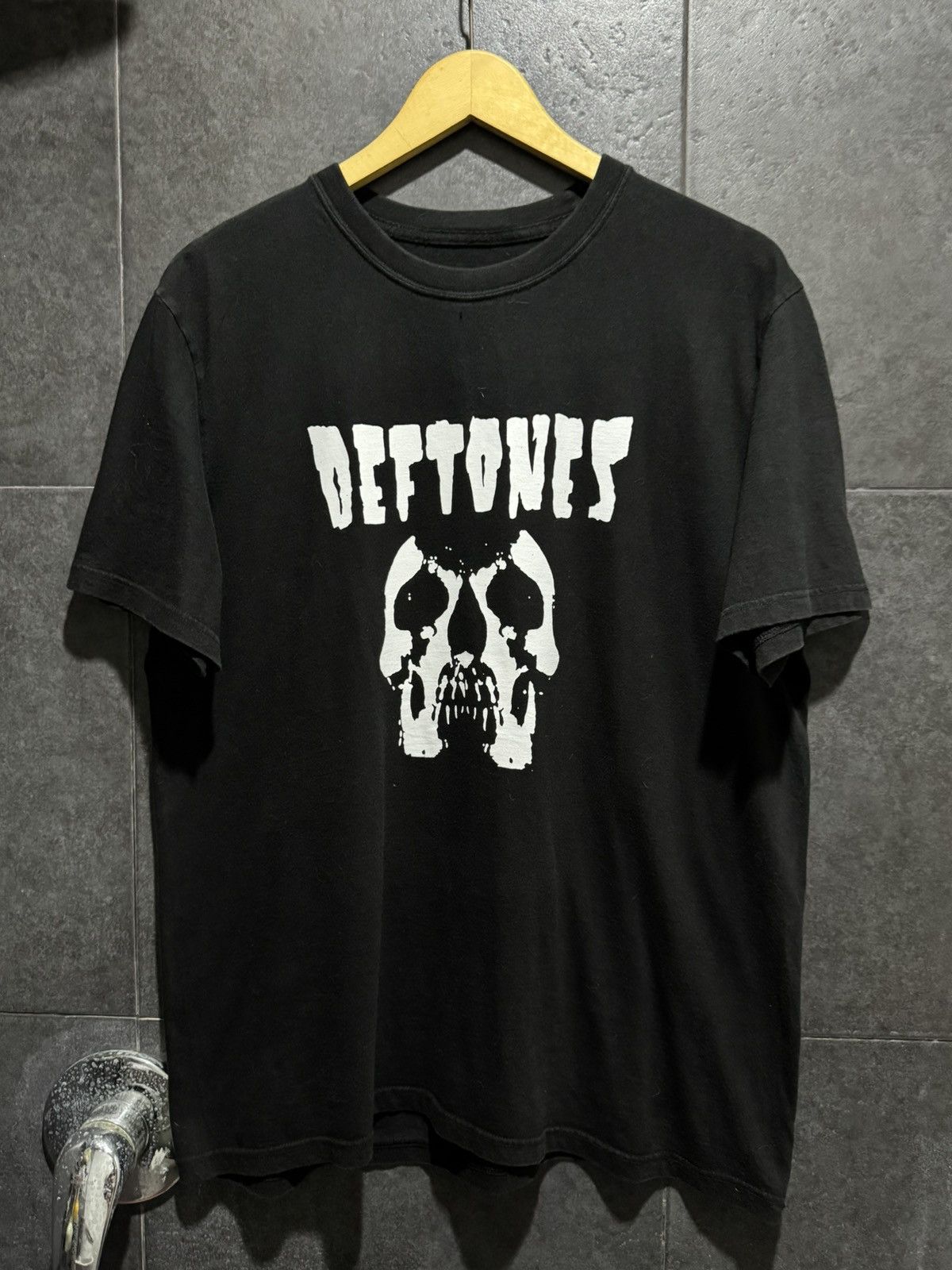 Vintage 00’s Deftones Tour UK Tshirt