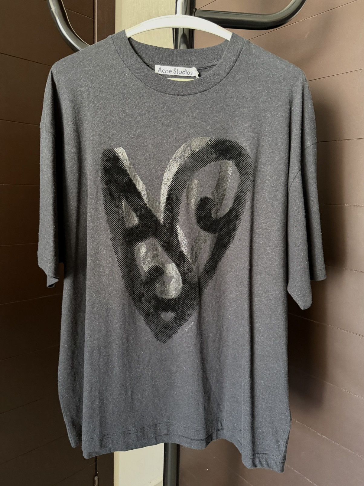 Acne Studios Acne Studios T-Shirt Black Heart Size US M / EU 48-50 / 2 - 1 Thumbnail