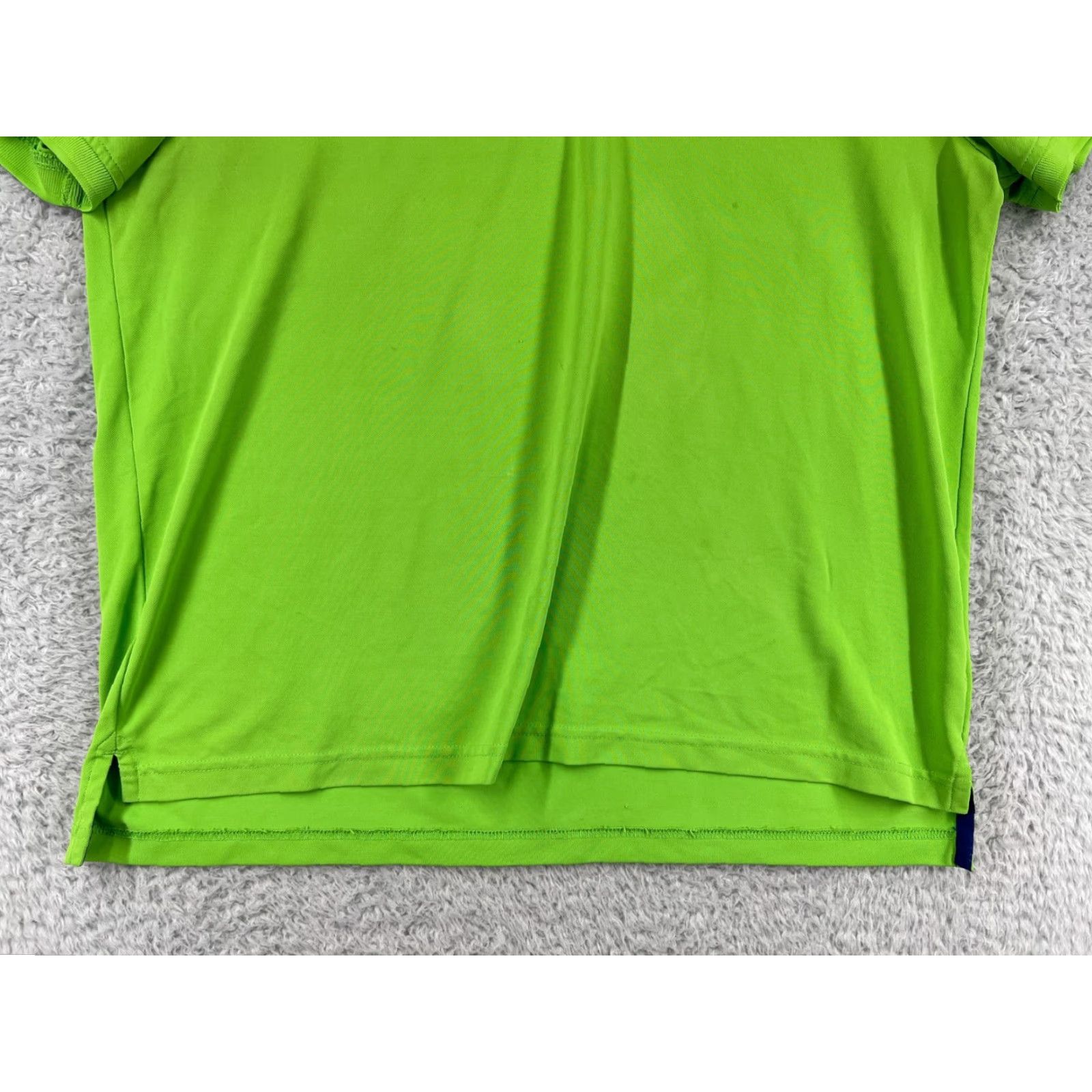 Chaps VINTAGE Chaps Polo Shirt Mens XL Green 100% Polyester Knit Short Sleeve Embroidered Logo Golf Sports Shirt Mens XL Green Polo Size US XL / EU 56 / 4 - 6 Thumbnail