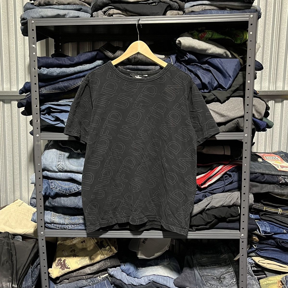 Undefeated × Vintage Undftd Crazy Streetwear Hype Essential All Over Print Shirt Size US M / EU 48-50 / 2 - 1 Thumbnail