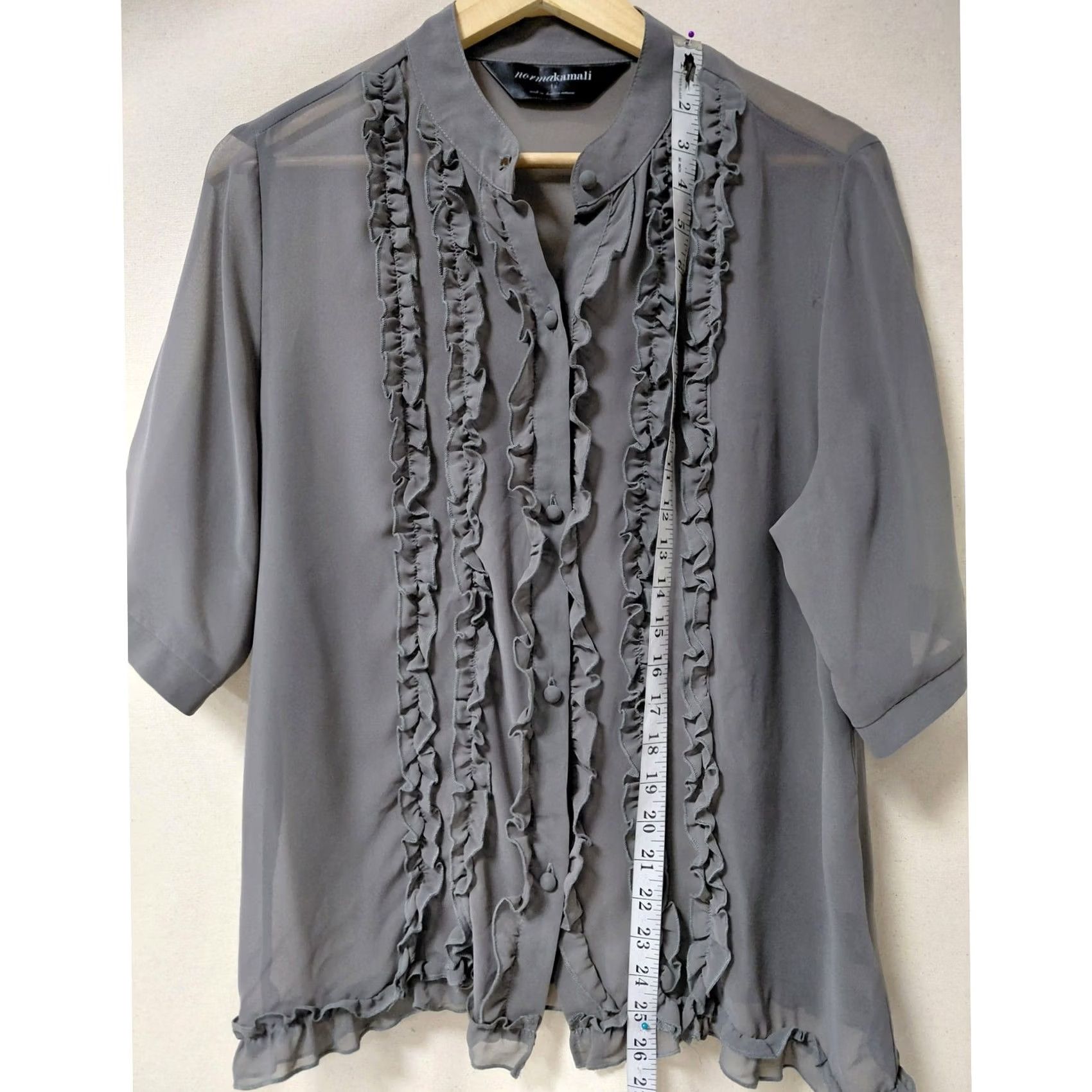 Norma Kamali normakamali Norma Kamali Ruffle Front Blouse Grey Solid Woven 3/4 Sleeve Size L Size L / US 10 / IT 46 - 6 Thumbnail