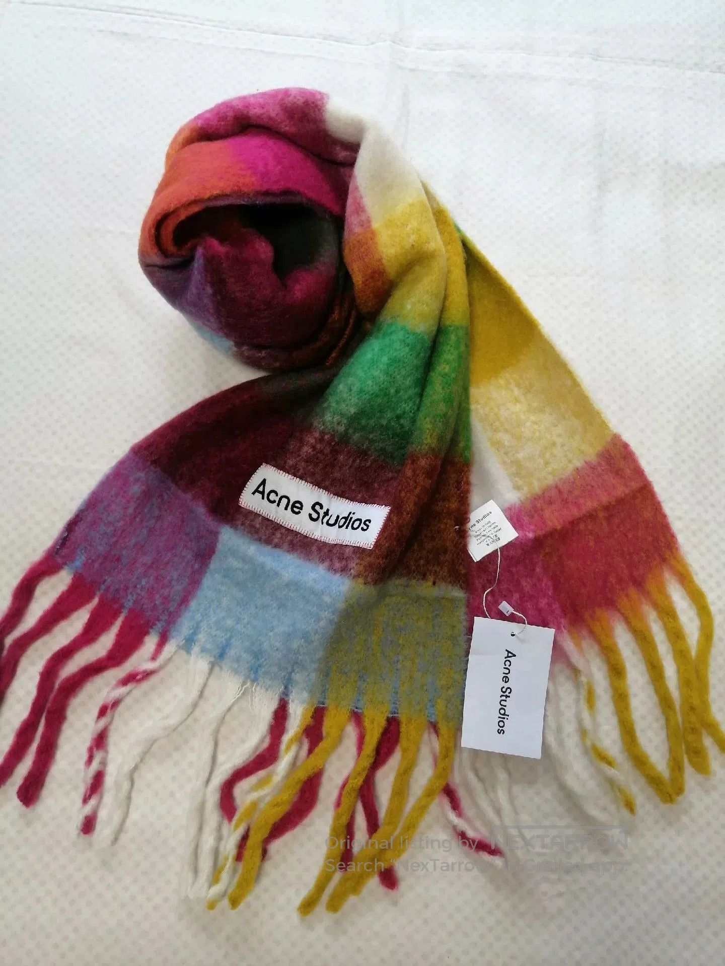 Acne Studios Acne Studios Classic Plaid Fringe Scarf. Size ONE SIZE - 1 Thumbnail