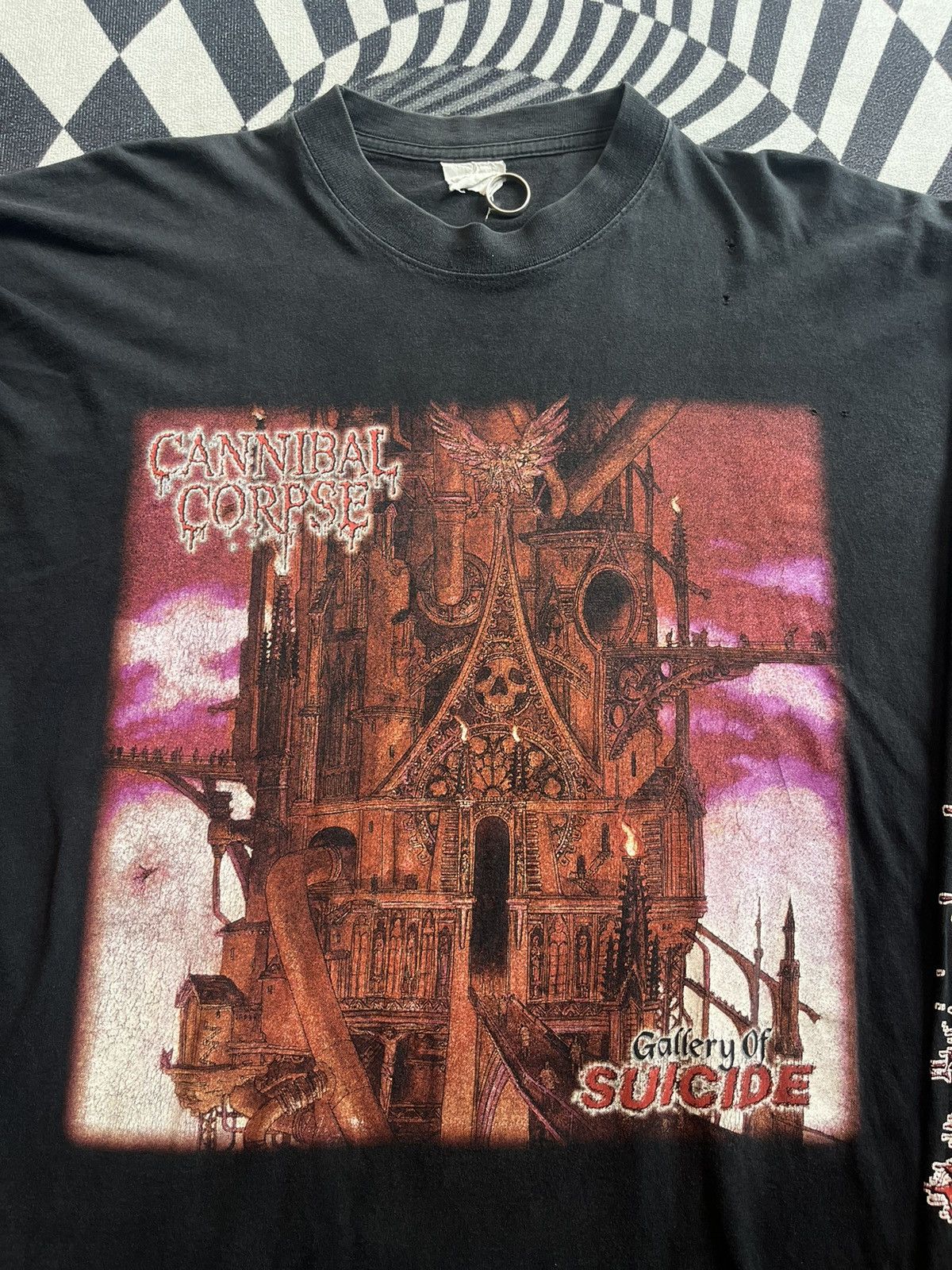 Band Tees Vintage CANNIBAL CORPSE 98’s Gallery Of SUICIDE Tshirt Size US XL / EU 56 / 4 - 5 Thumbnail