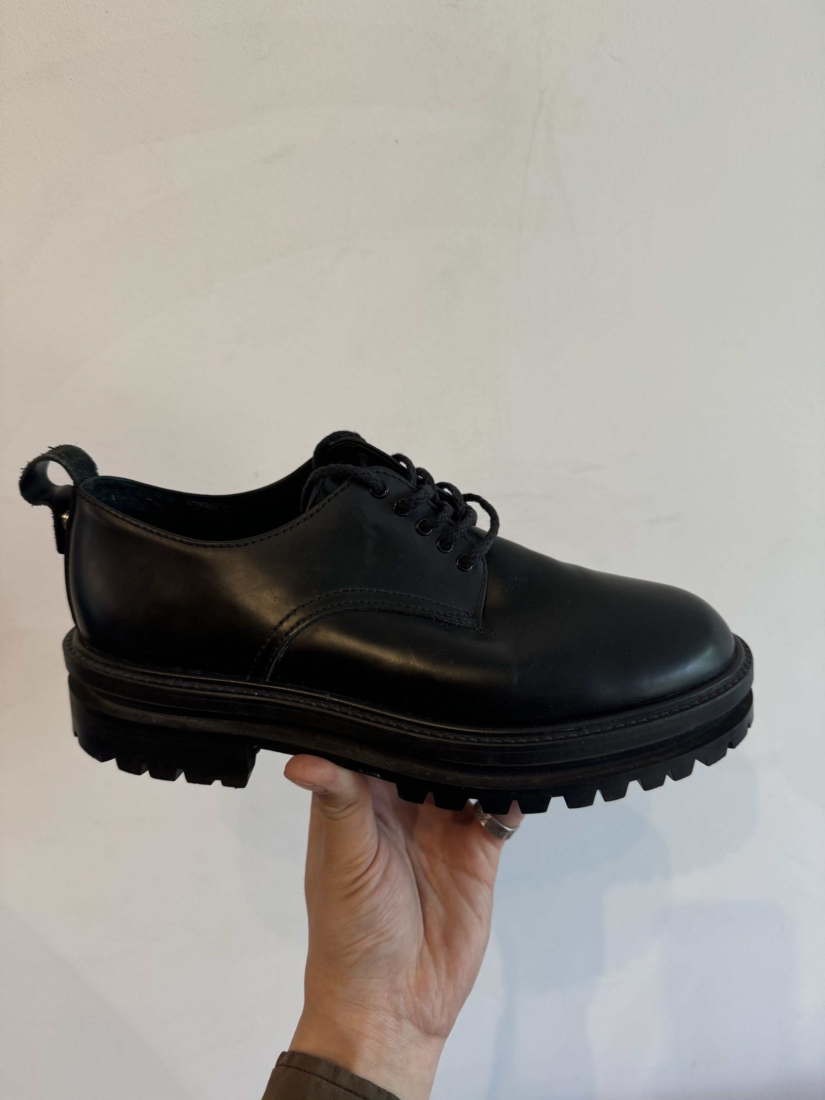 Hender Scheme Hender Scheme Leather Shoes with Cover Size 7 Size US 7 / EU 40 - 9 Thumbnail