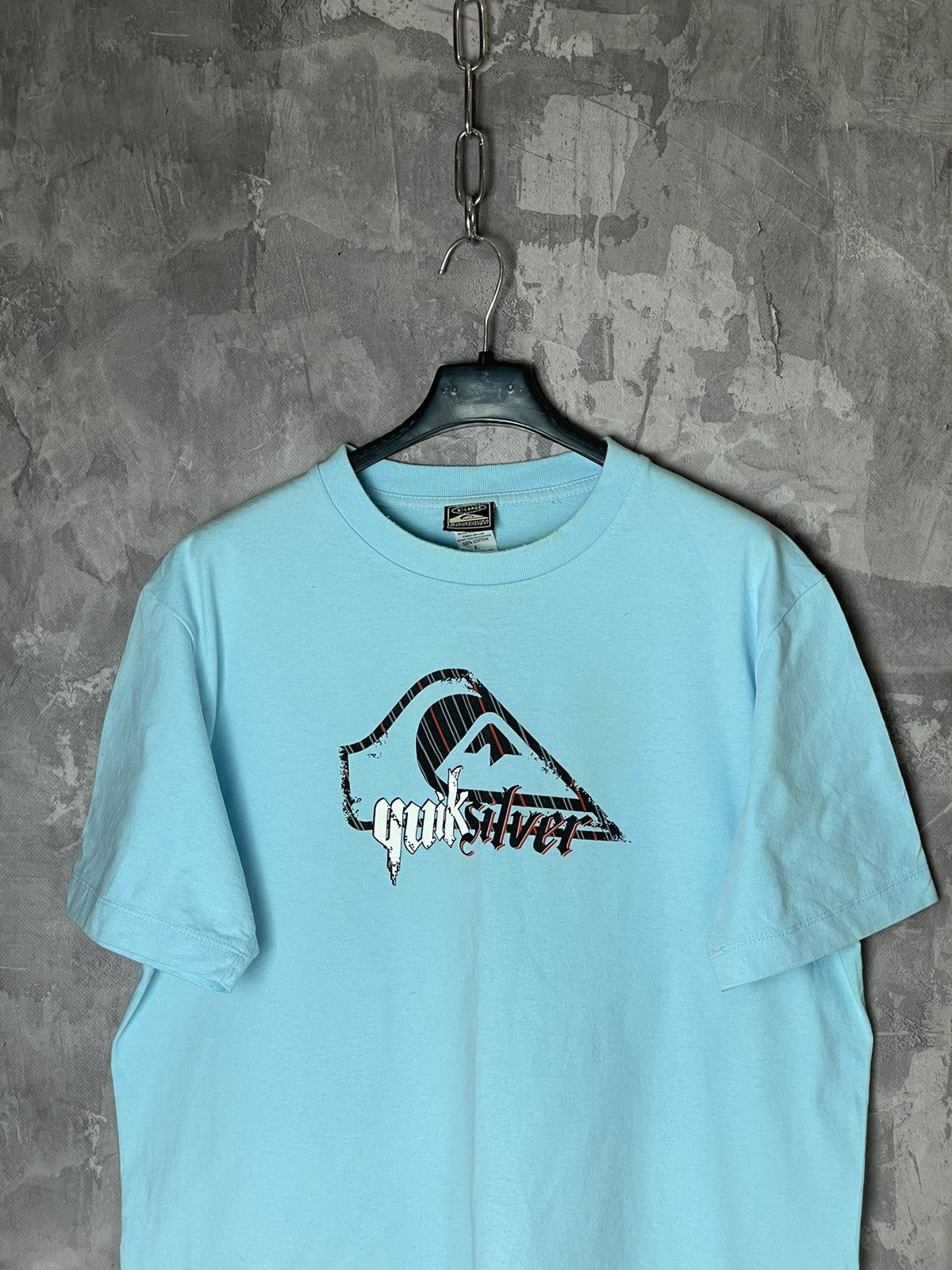 Quiksilver Quicksilver USA T Shirt Big Logo Vintage Japanese Style Size US L / EU 52-54 / 3 - 3 Thumbnail