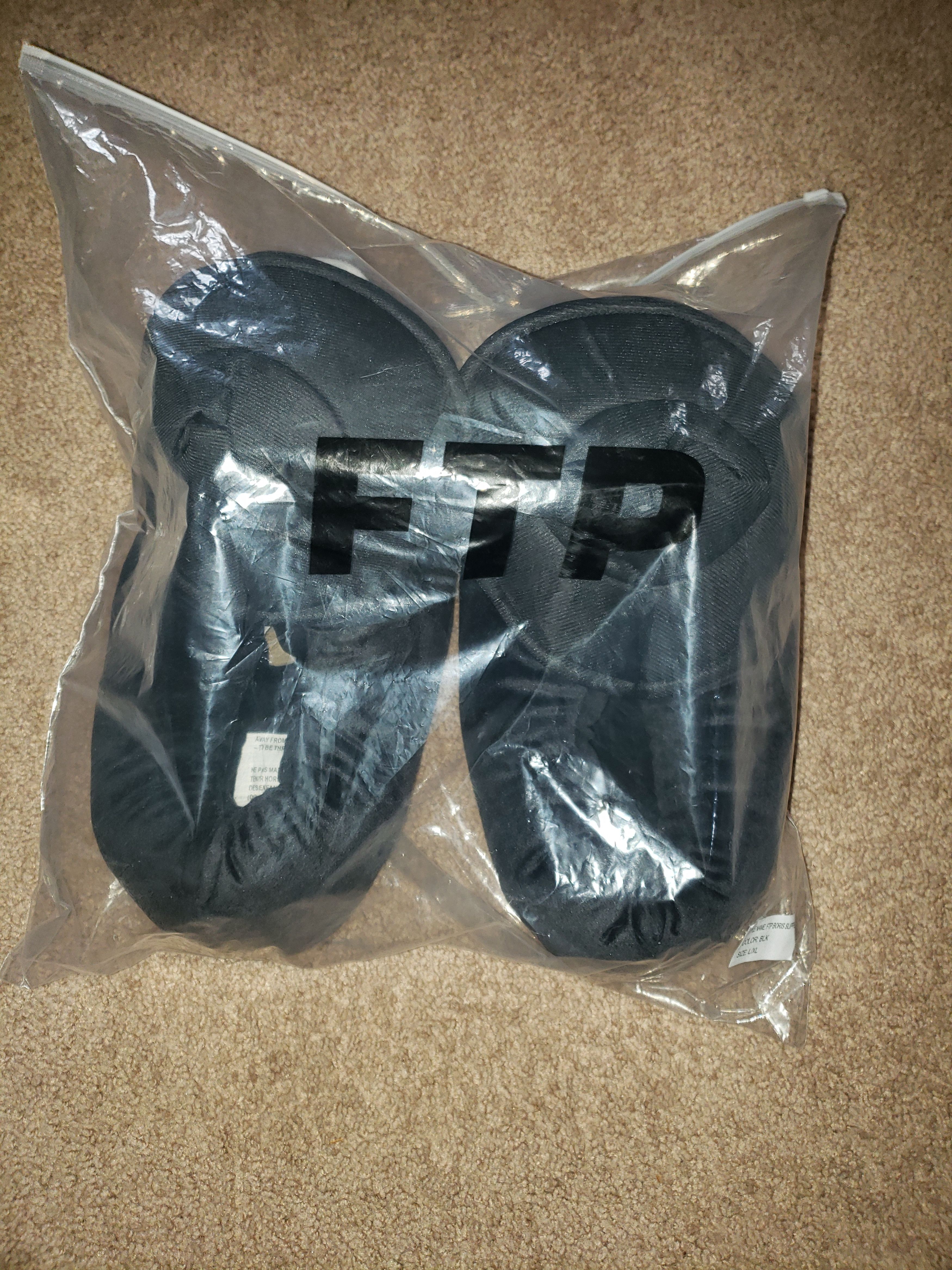 Fuck The Population FTP Boris Slippers Size L/XL Size US 10 / EU 43 - 2 Thumbnail