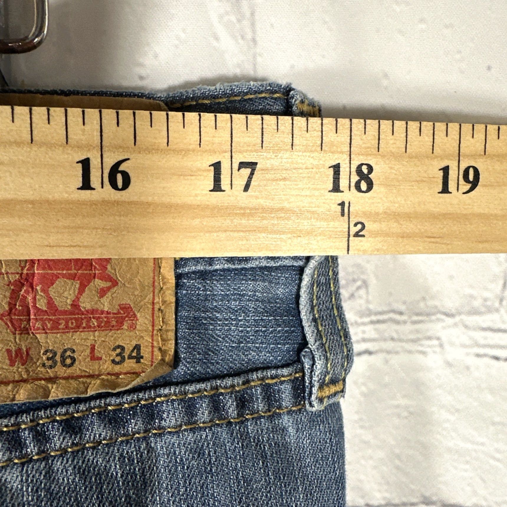 Levi's Levi’s 527 Jeans Men's 36x34 Blue Bootcut 100% Cotton Workwear Medium Wash Slim Zip Closure Size US 36 / EU 52 - 5 Thumbnail