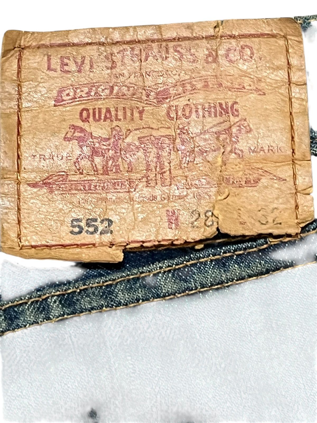 Levi's Vintage Clothing Vintage Levi’s 552 Mossy Green Reconstructed Denim Size US 29 - 9 Thumbnail
