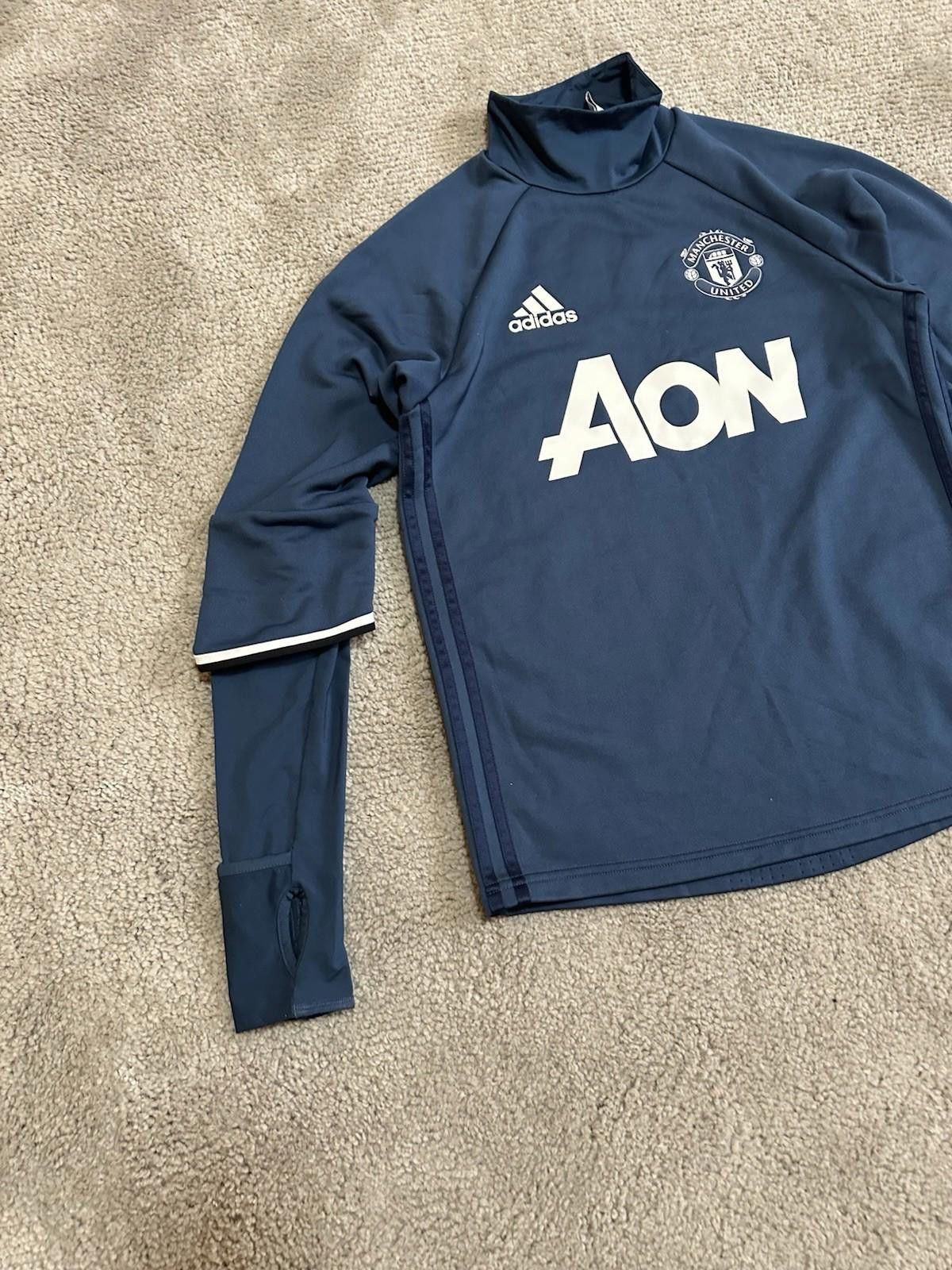 Adidas MENS FC MANCHESTER UNITED 2016/2017 SHIRT SOCCER FOOTBALL Size US S / EU 44-46 / 1 - 2 Thumbnail