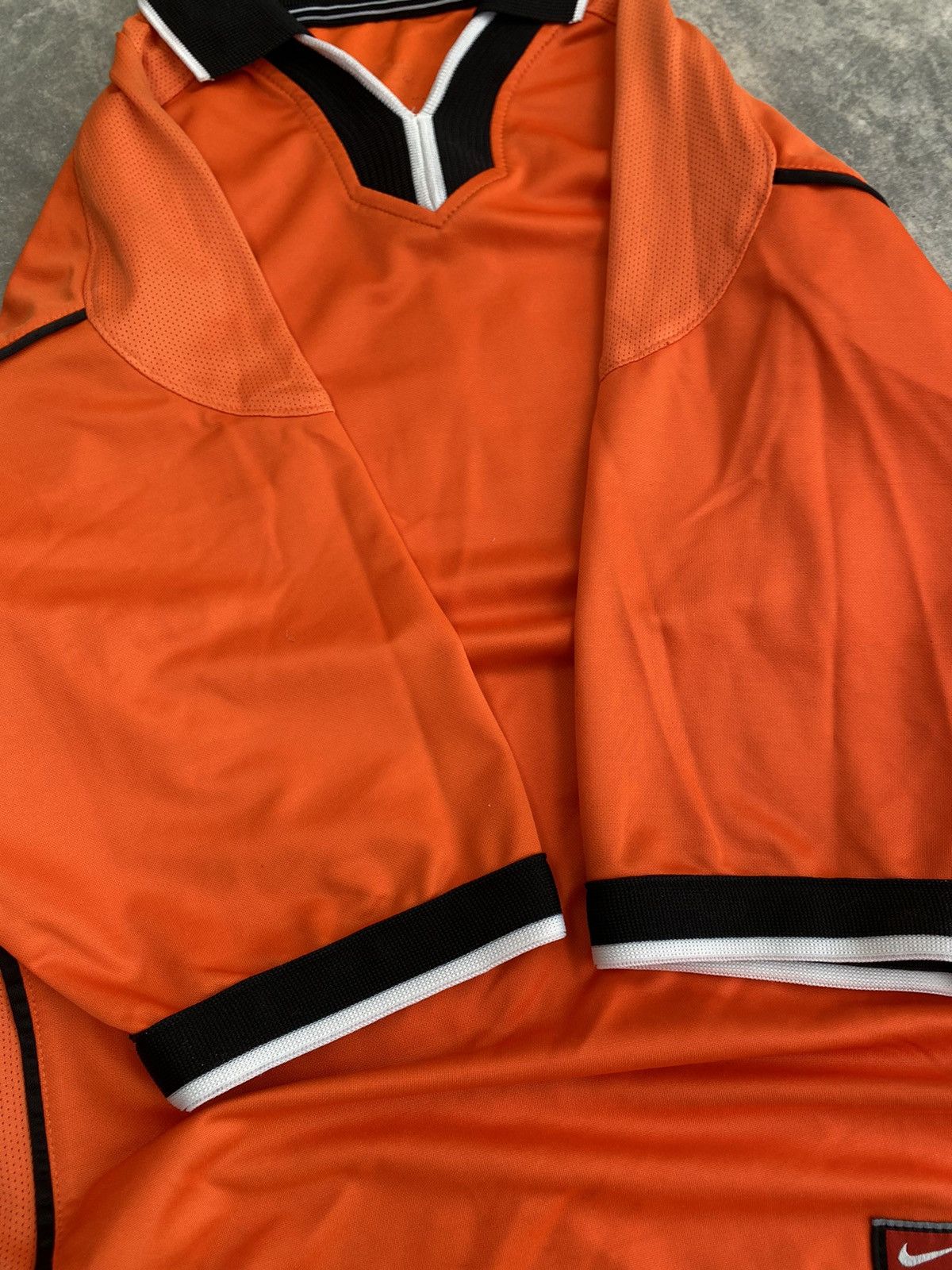 Nike × Vintage Vintage Netherland Jersey Size US M / EU 48-50 / 2 - 3 Thumbnail