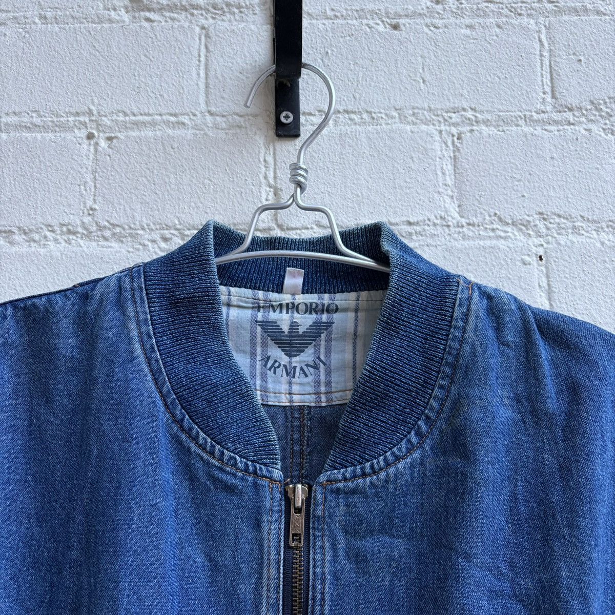 Emporio Armani Emporio Armani 1980s Denim Bomber Blouson Jacket Size US L / EU 52-54 / 3 - 3 Thumbnail