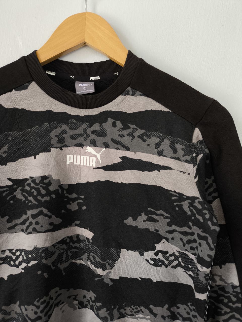 Puma PUMA Alpha Camouflage Center Logo Sweatshirt Kids Size US XXS / EU 40 - 4 Thumbnail