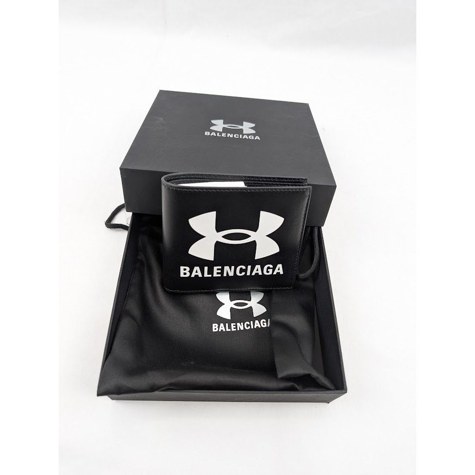 Balenciaga × Under Armour o1rshd1 Q:4 / Size: OS / Wallet in Black Size ONE SIZE - 13 Thumbnail