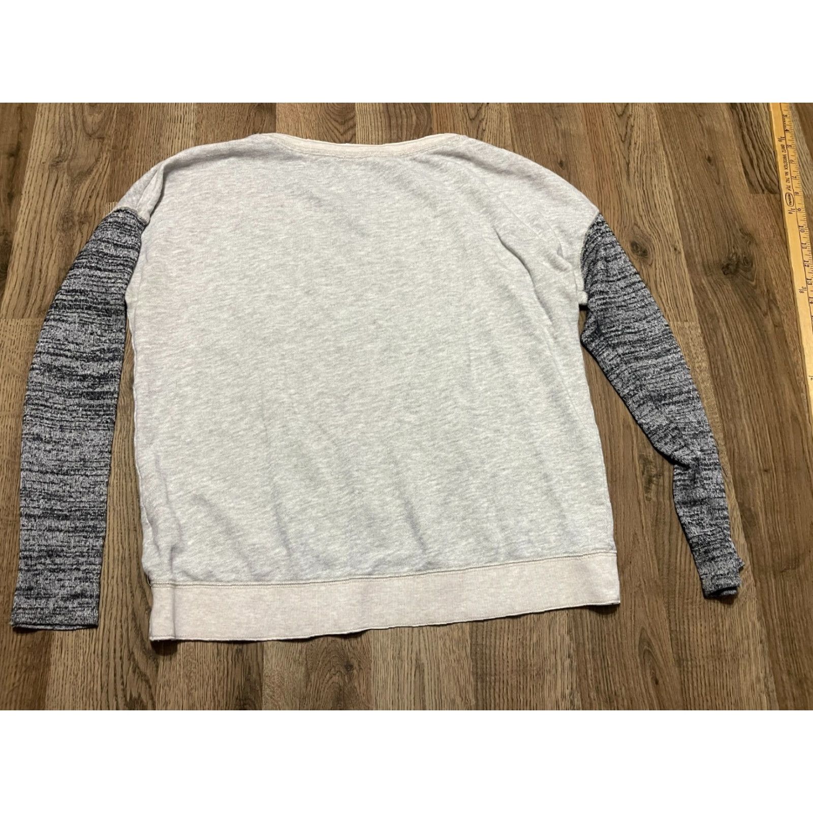 Aeropostale Aeropostale Shirt Womens Large Gray White Long Sleeves T-Shirt Size L / US 10 / IT 46 - 2 Thumbnail