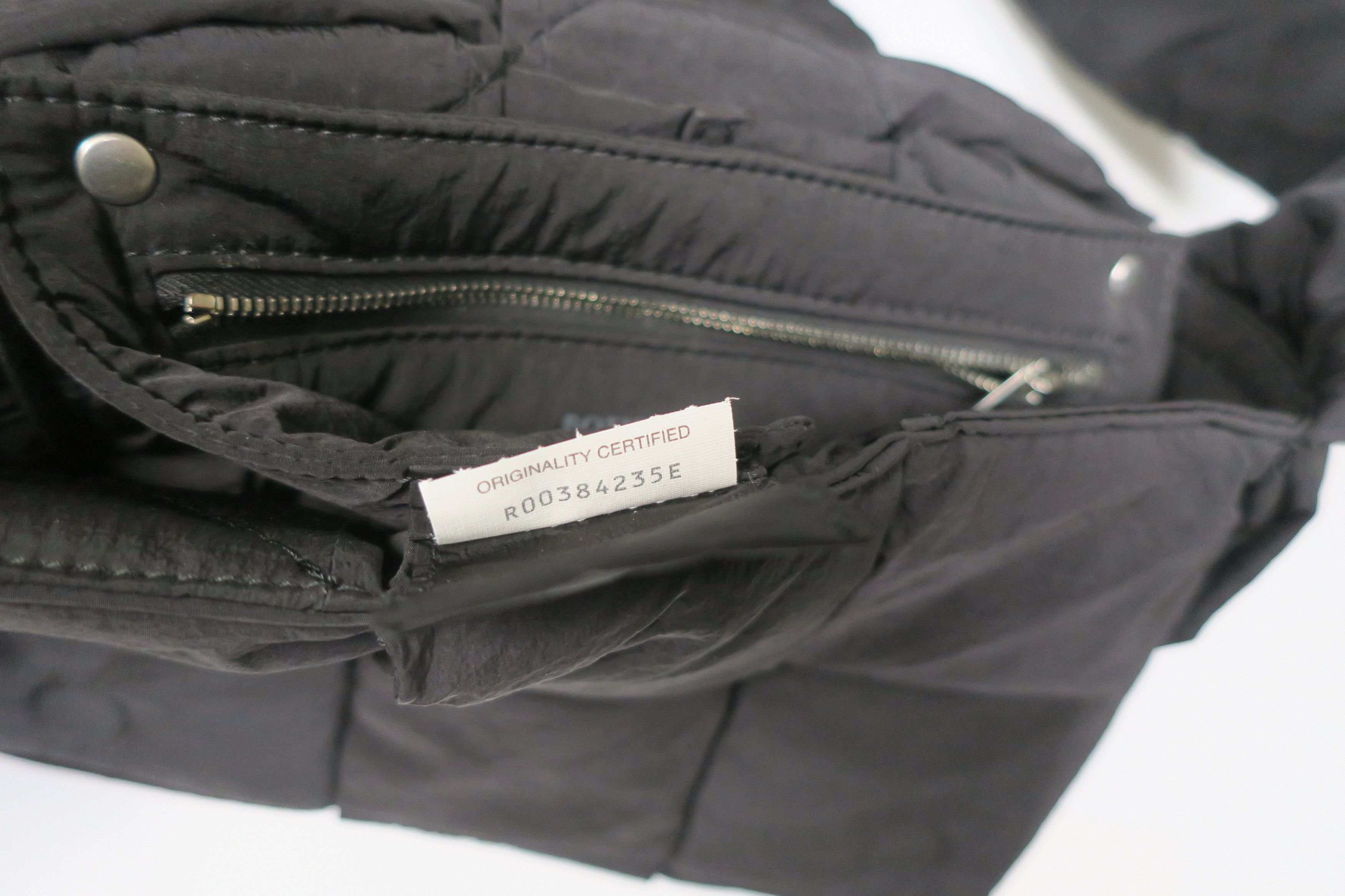 Bottega Veneta Bottega Veneta 'Small' Tech Cassette Cross Body Bag. Size ONE SIZE - 8 Thumbnail