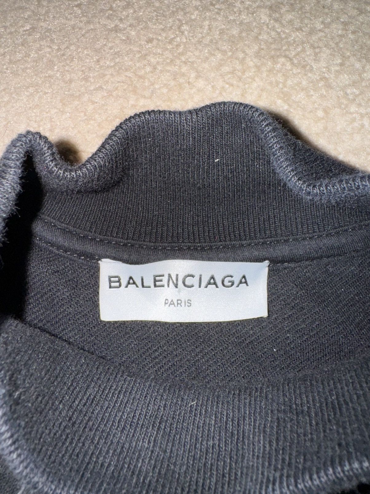 Balenciaga Balenciaga - Femme Fatale Black Crewneck Sweatshirt Size S / US 4 / IT 40 - 2 Thumbnail