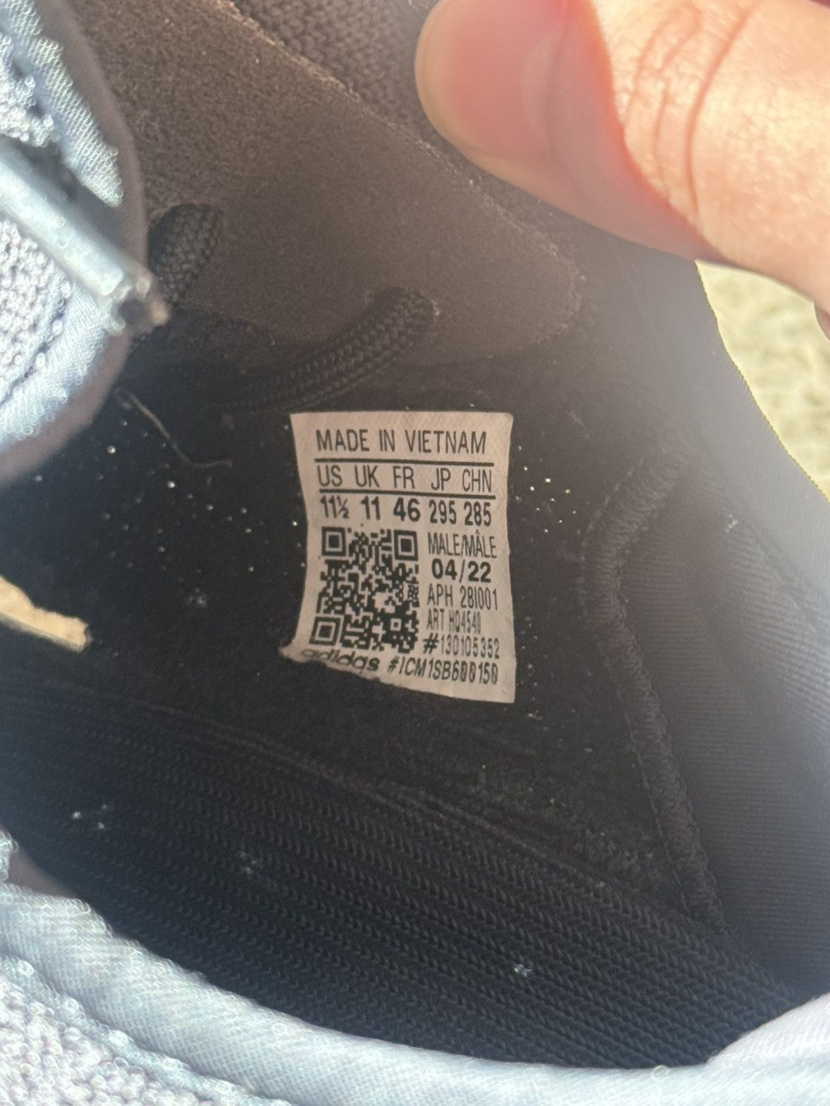 Yeezy Adidas Yeezy 350 V2 Onyx Size US 11.5 / EU 44-45 - 4 Thumbnail