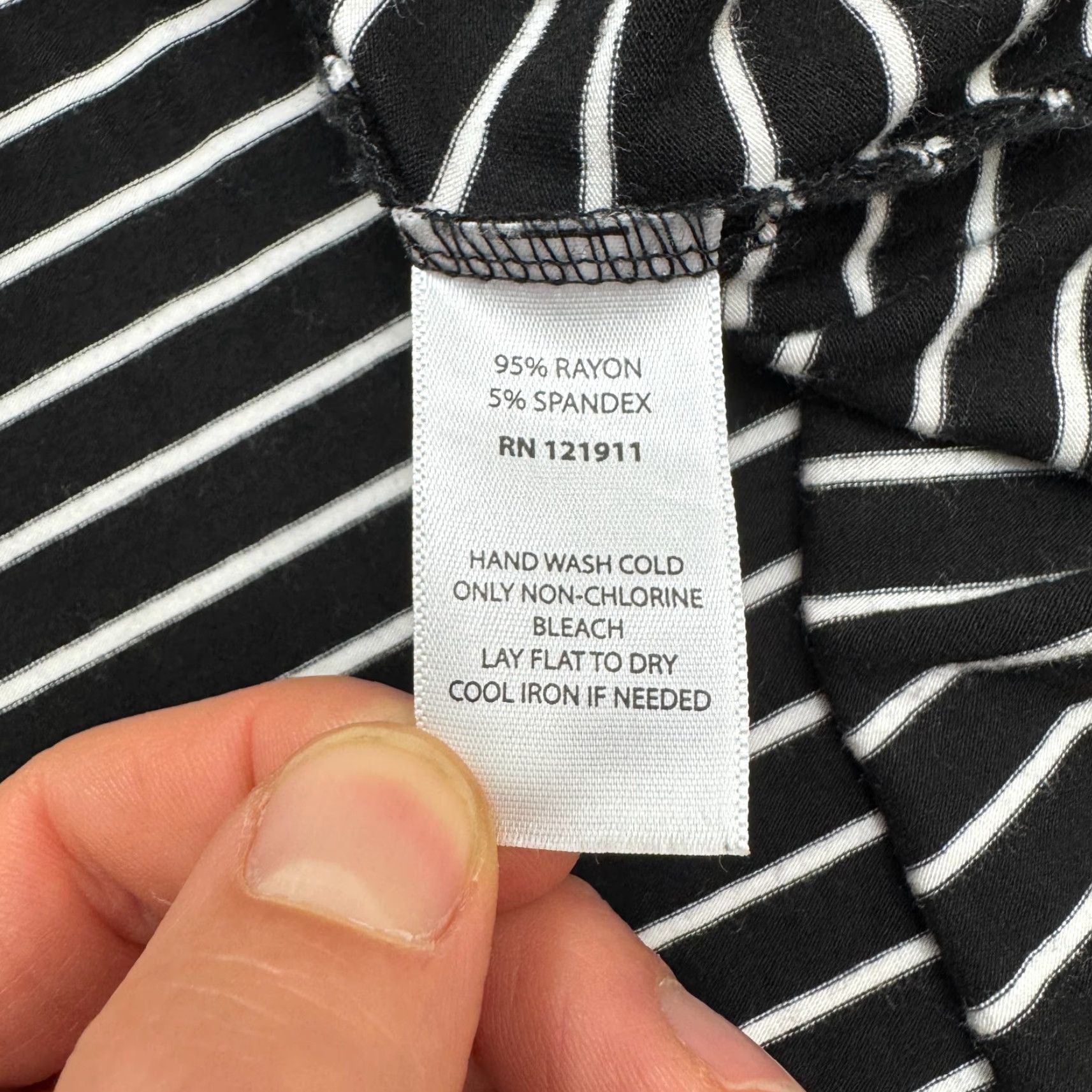 Vintage VINTAGE LNA Maxi Beach Dress Womens Small Striped Rayon Sleeveless Summer Casual Office Women Size S / US 4 / IT 40 - 5 Thumbnail