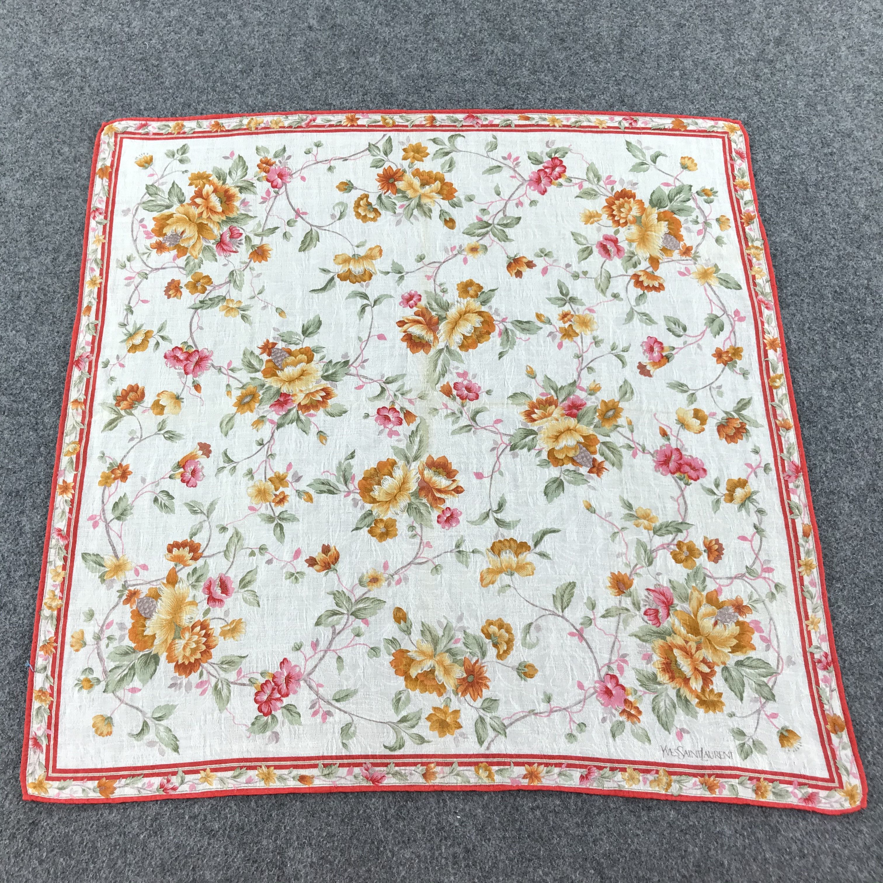 Yves Saint Laurent Yves Saint Laurent Handkerchief Neckerchief Bandana H133 Size ONE SIZE - 1 Thumbnail