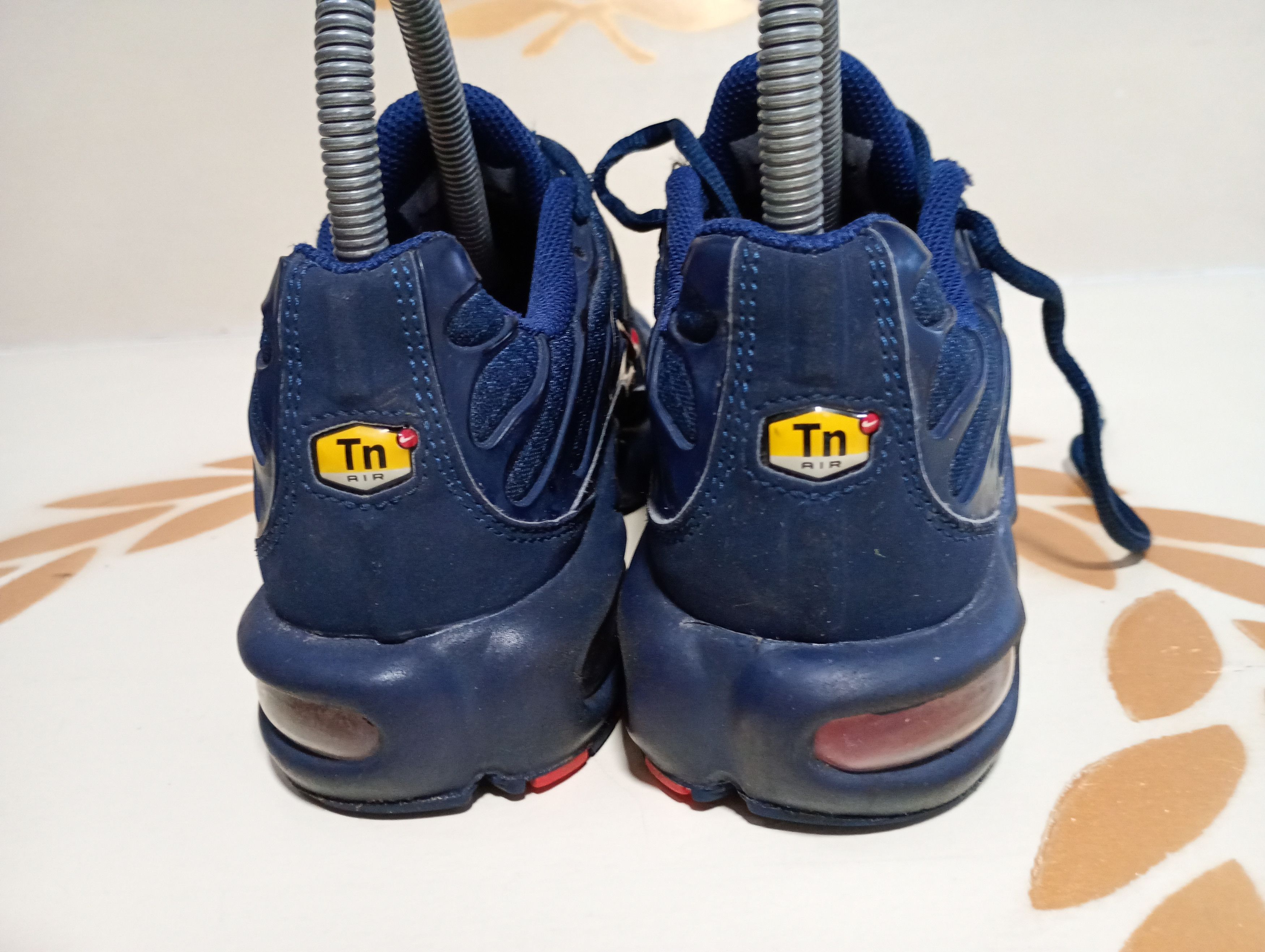 Nike Nike Air Max Plus GS Tn Sneakers 655020-464 Size US 4.5 / IT 34.5 - 18 Thumbnail