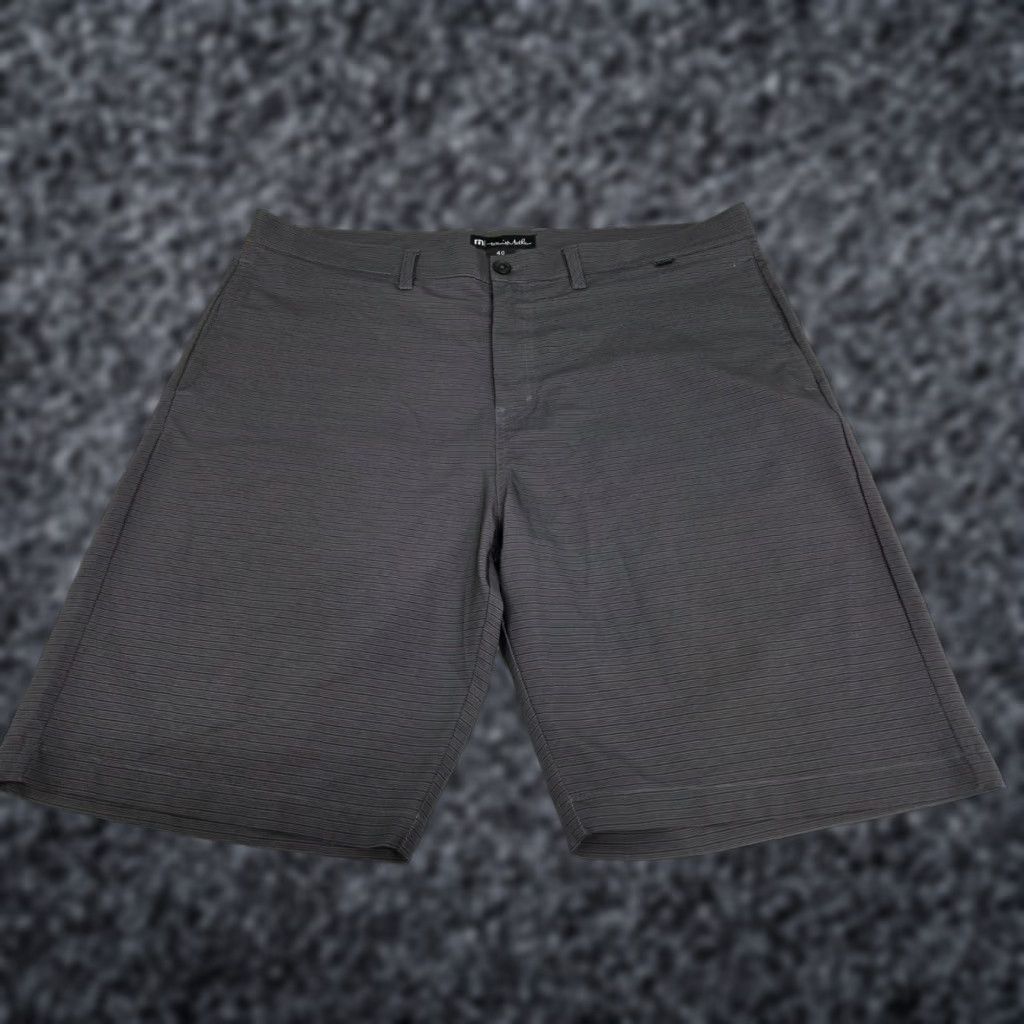TravisMathew Travis Mathew Mens Chino Golf Shorts Grey/Black Stripe 40 Regular Inseam 10in Zip Front Pattern Striped Golfing Casual Activewear Summer Spring Fall Size US 40 / EU 56 - 1 Thumbnail