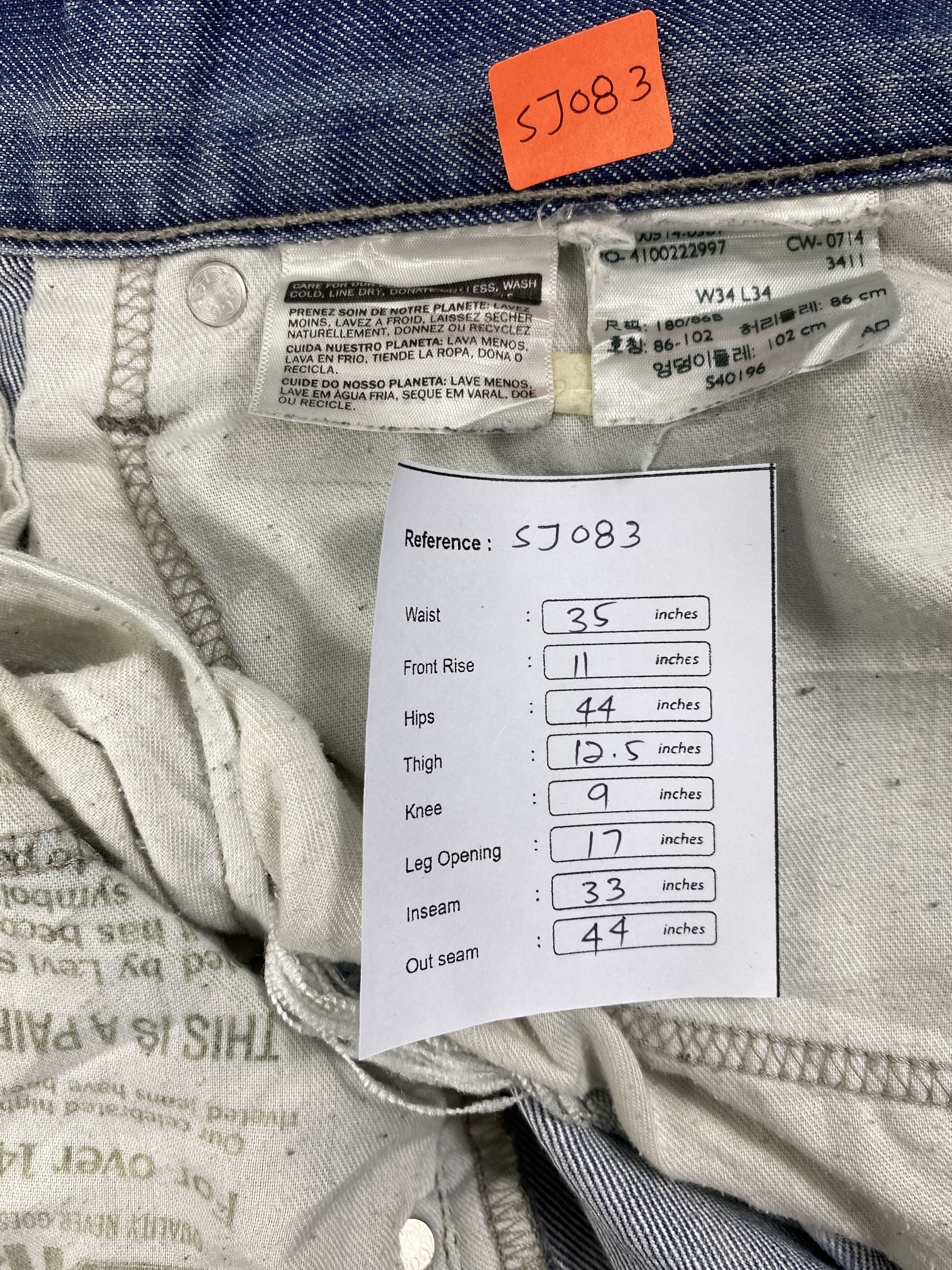 Levi's Light Wash Vintage Levi's Jeans 35x33 Denim -SJ083 Size US 35 - 8 Thumbnail