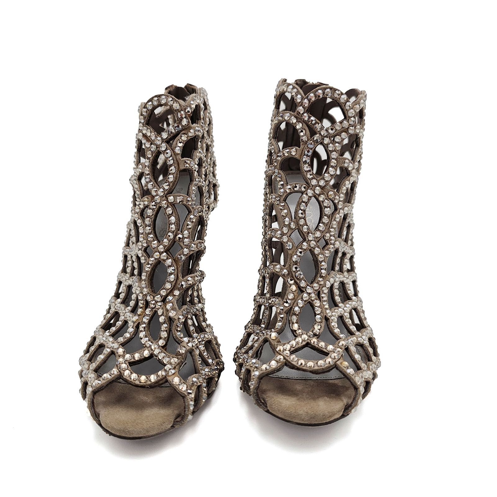 Sergio Rossi Sergio Rossi Taupe Suede Crystal High Heels 36.5 US 6.5 Size US 6.5 / IT 36.5 - 4 Thumbnail
