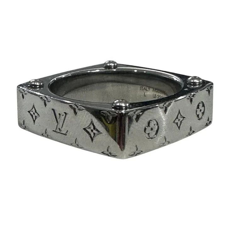Louis Vuitton Louis Vuitton Monogram Bold Ring M00695 Size ONE SIZE - 1 Thumbnail