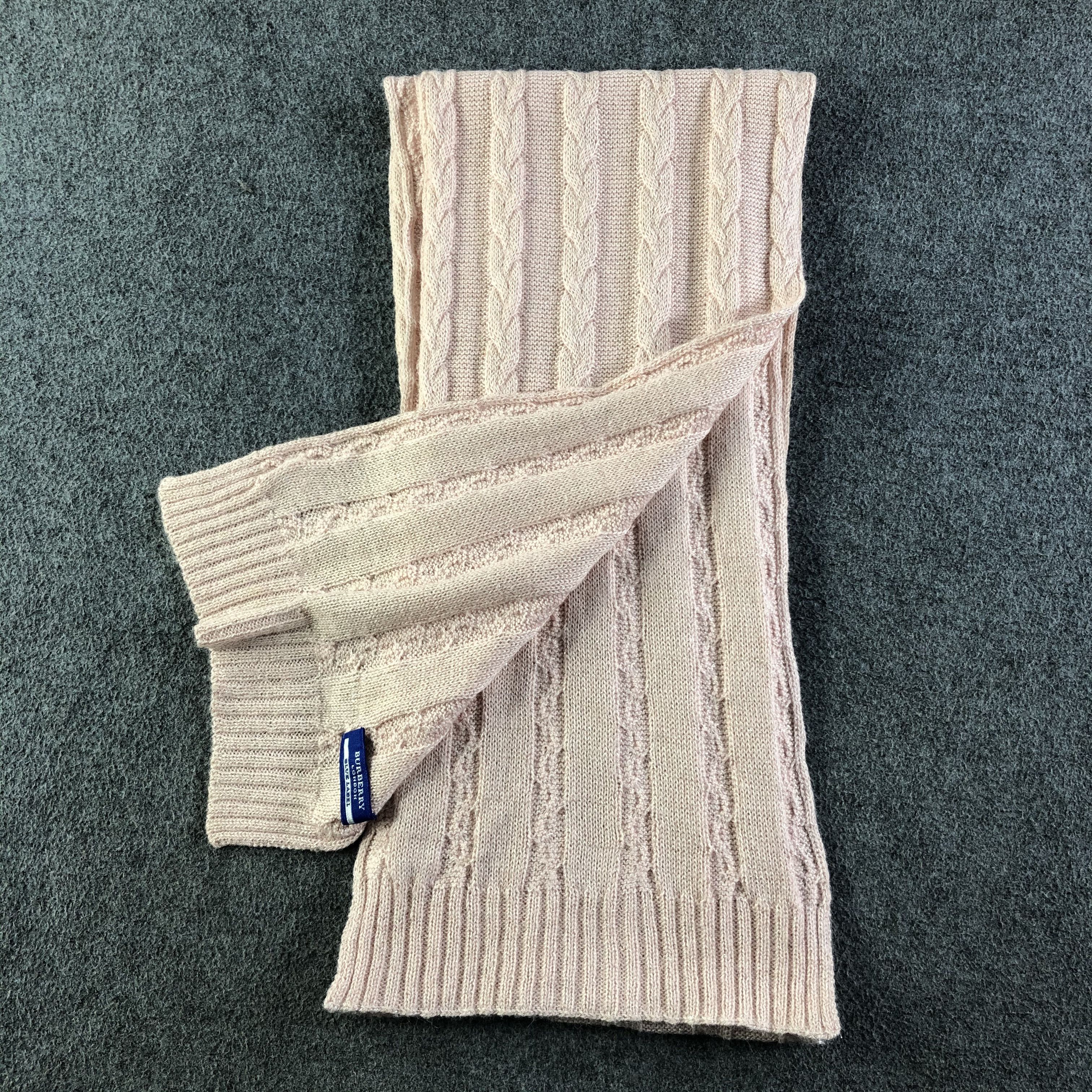 Burberry Burberry Blue Label Scarf / Muffler / Neckwear Size ONE SIZE - 6 Thumbnail