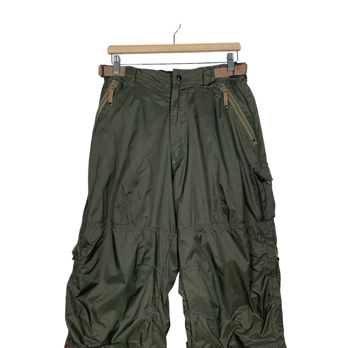 Japanese Brand PRACT STUDIO Utility Goods Green Nylon Pant #2543-C115 Size US 30 / EU 46 - 3 Thumbnail