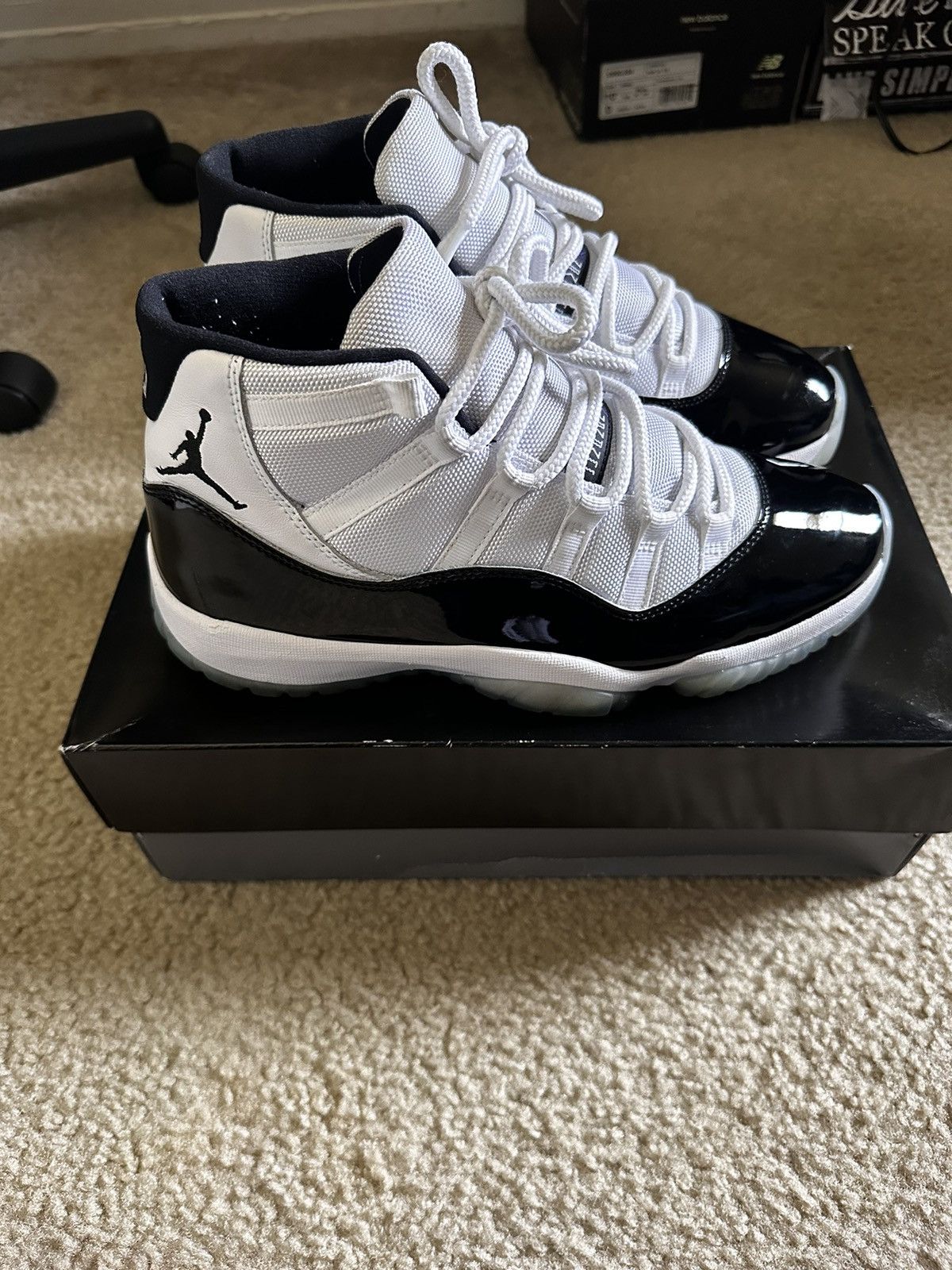 Jordan Brand Jordan 11 Concord 2018 Size US 10 / EU 43 - 2 Thumbnail