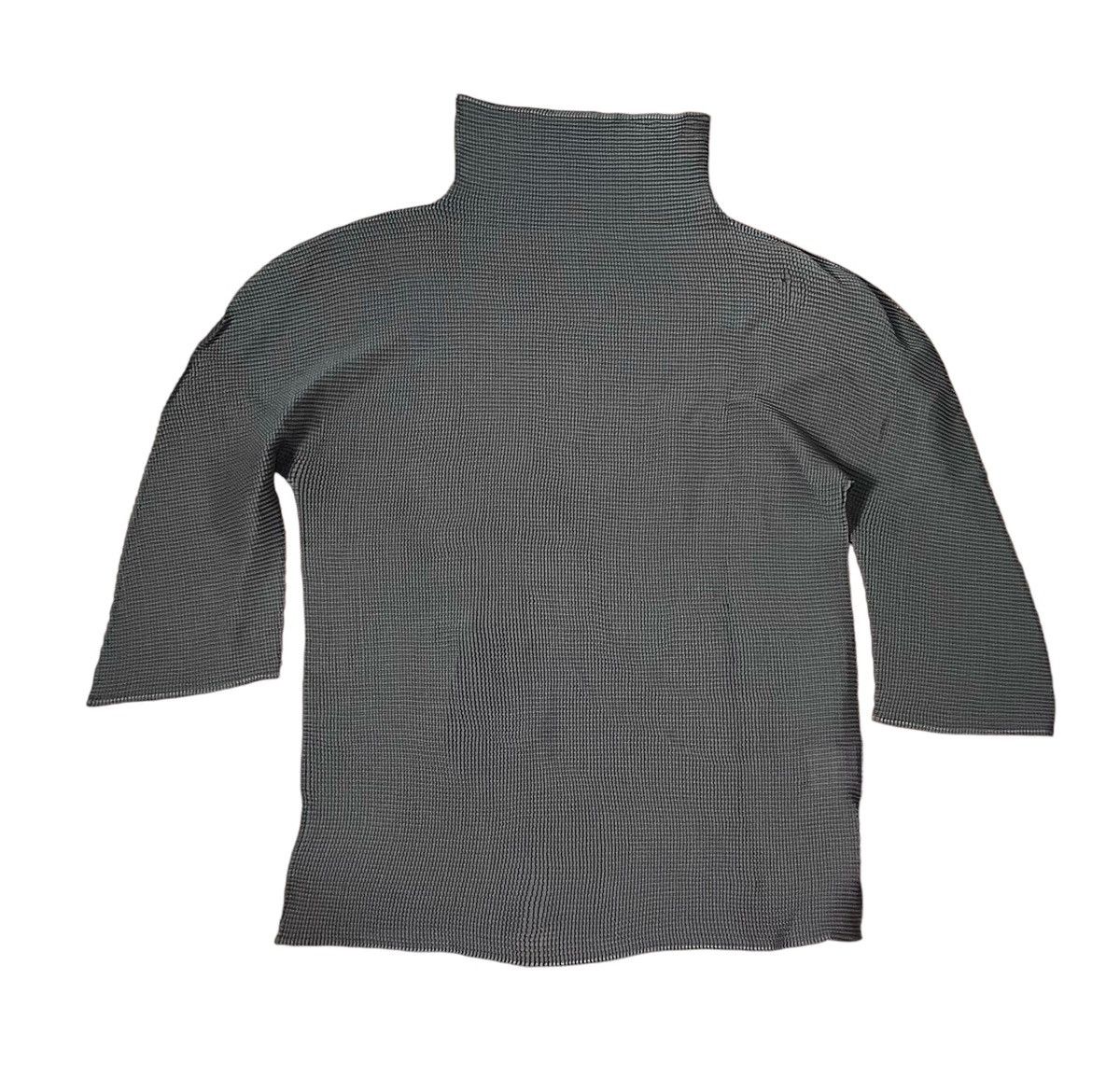 Homme Plisse Issey Miyake TAX FREE 🇺🇸 Issey miyake me pleats turtleneck longsleeve Size S / US 4 / IT 40 - 1 Thumbnail