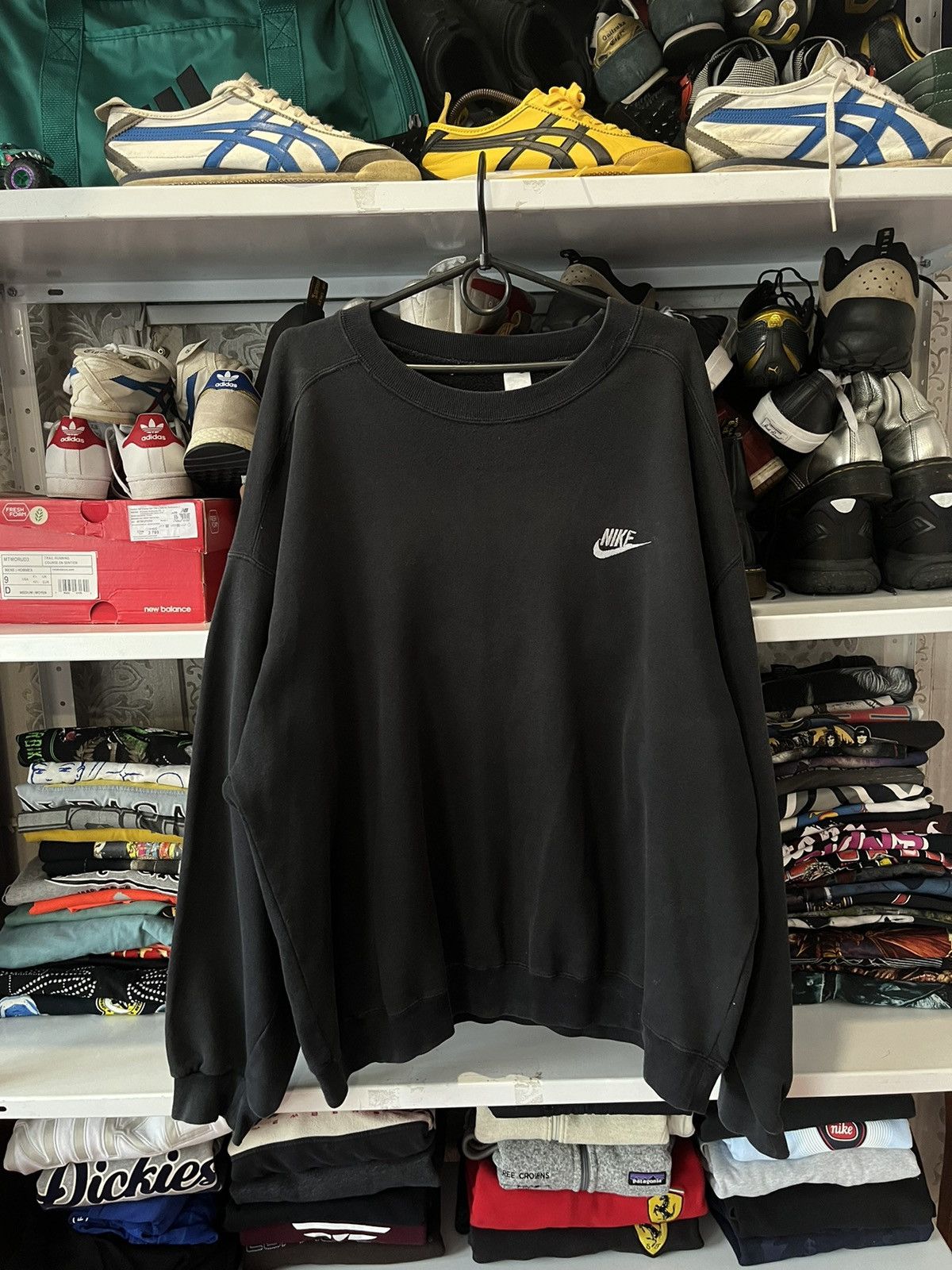 Nike Vintage Nike Distressed Faded Sweatshirt Y2K Size US XL / EU 56 / 4 - 1 Thumbnail