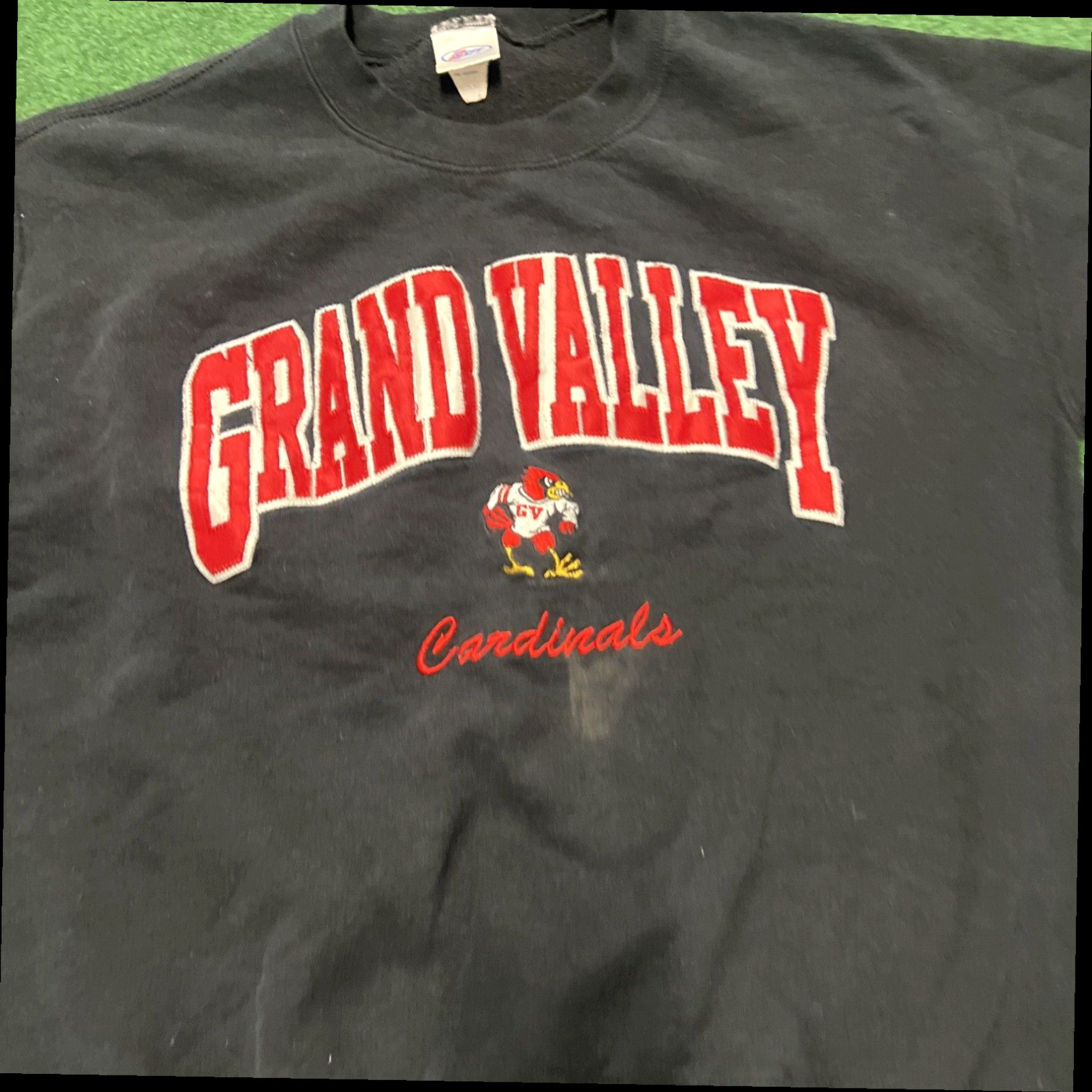 Vintage Vintage Grand Valley State Cardinals Medium football Sweatshirt Sweater Size US M / EU 48-50 / 2 - 3 Thumbnail