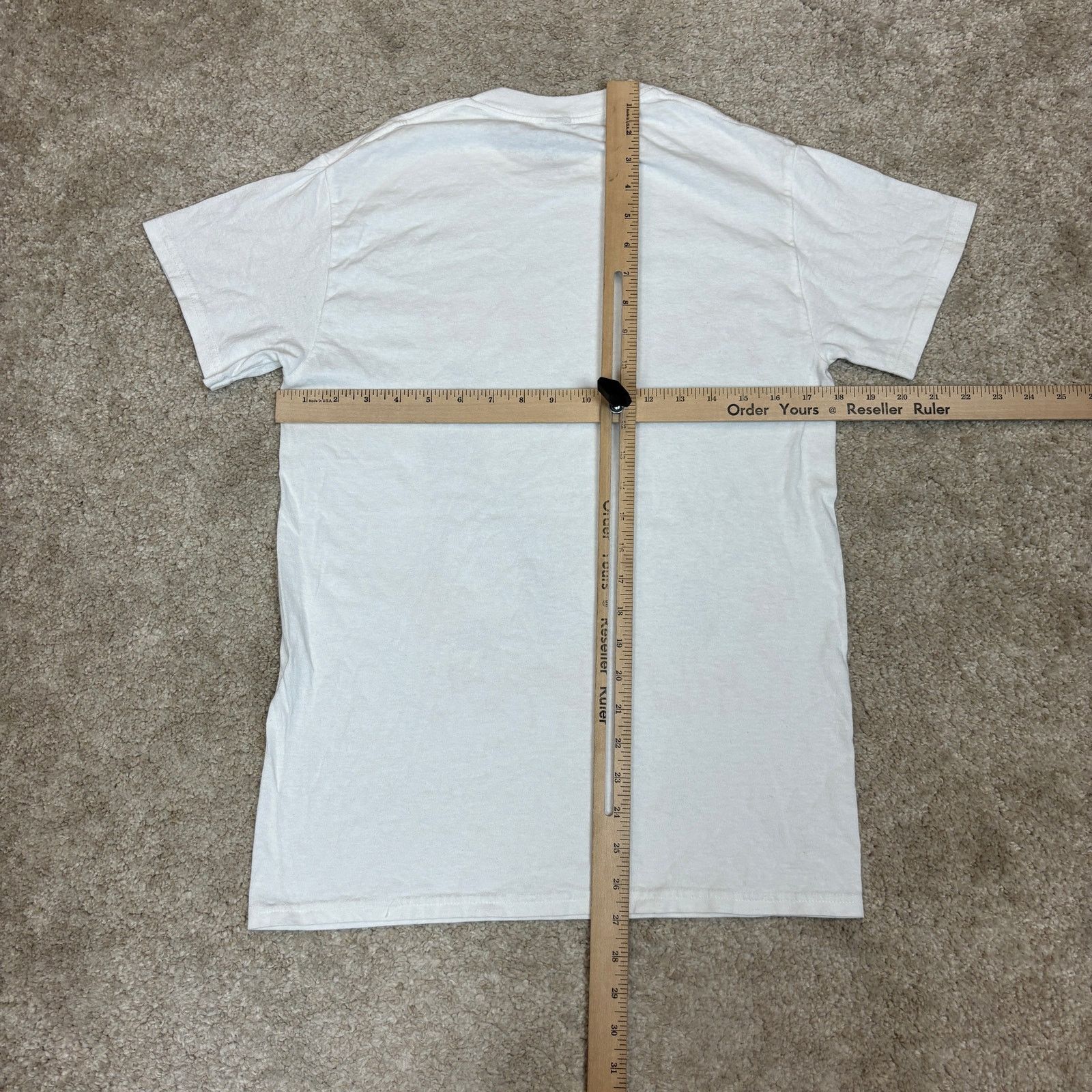 Band Tees Red Hot Chili Peppers Tribal Logo Short Sleeve Shirt Men's S Size US S / EU 44-46 / 1 - 3 Thumbnail